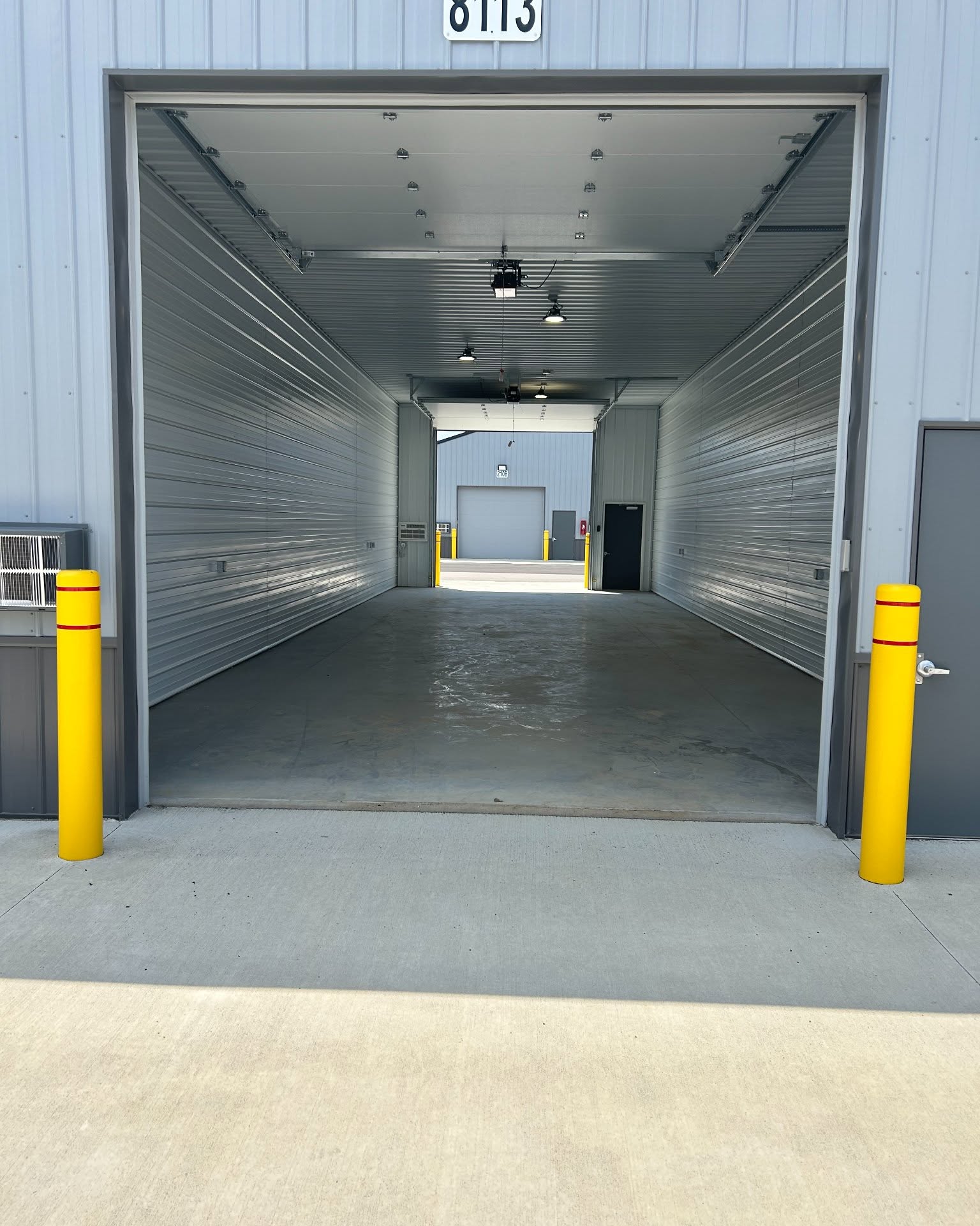 Jay Gibson Facebook ad: ** Leasing** Warehouses for business storage (390-1400 sq…