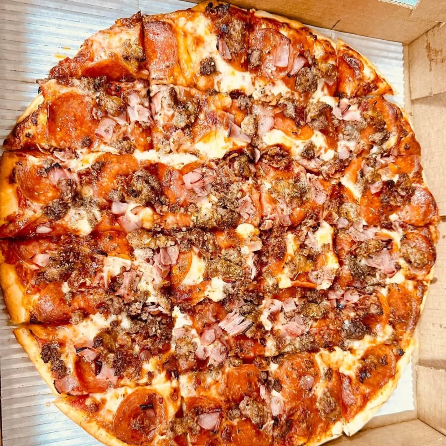 Antolino’s pizza Facebook ad: Antolino's Pizza Midwest Tavern Style Pizza