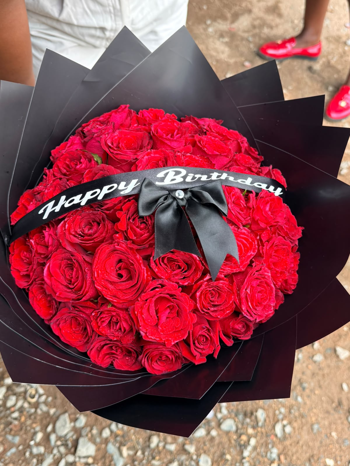 Blooms of Love Gifts Studio Facebook ad: Well curated flowers and gifts in Homabay Town
