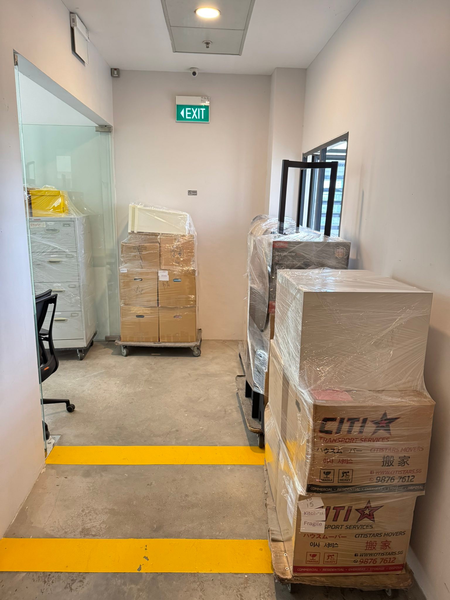 Citistars Movers Facebook ad: Specialist for commercial & residential relocation services