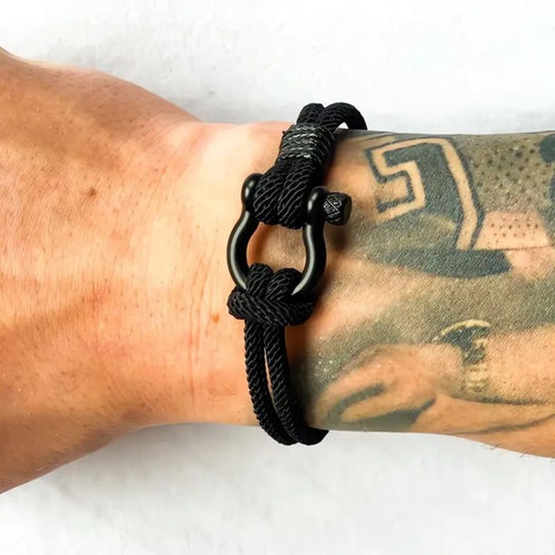 The Man Project Facebook ad: Buy 2, Get 1 FREE!