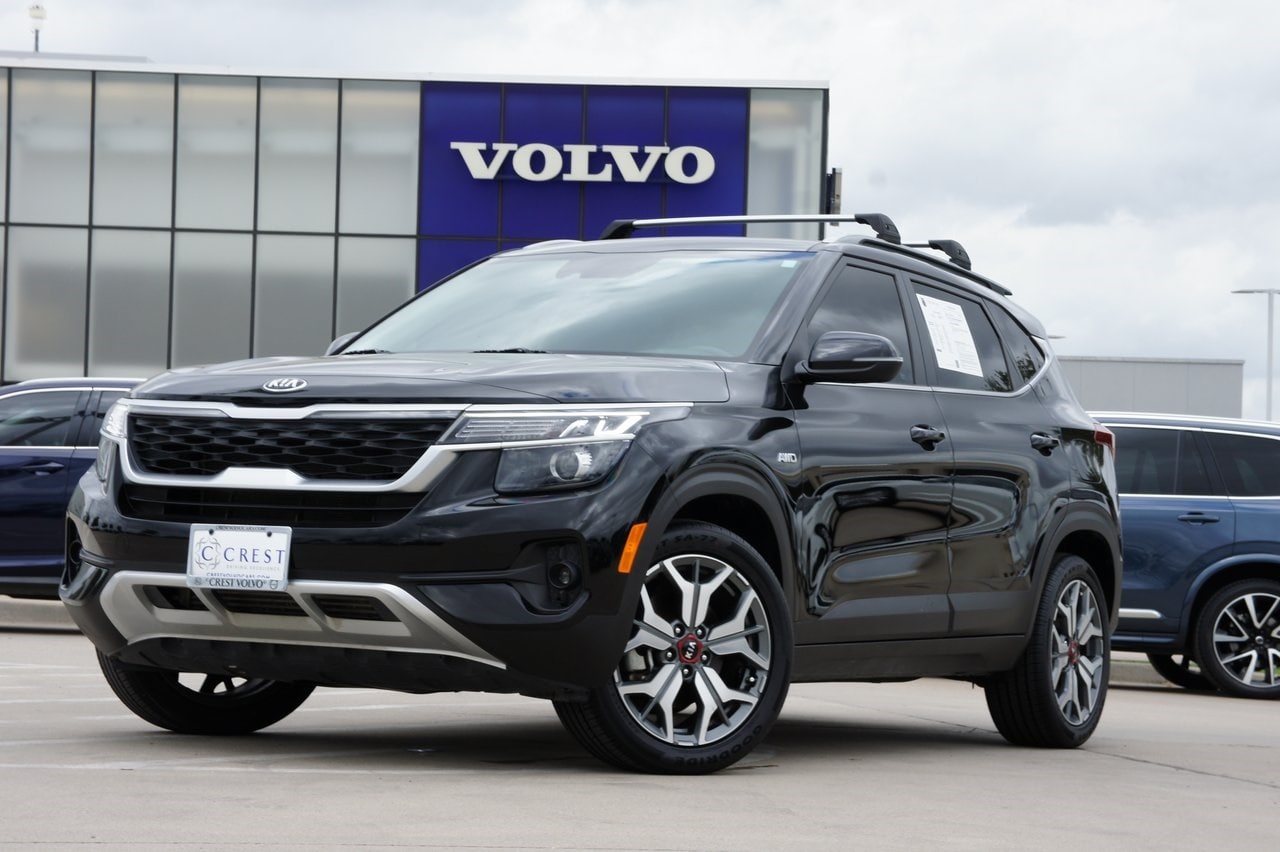 Crest Volvo Cars Facebook ad