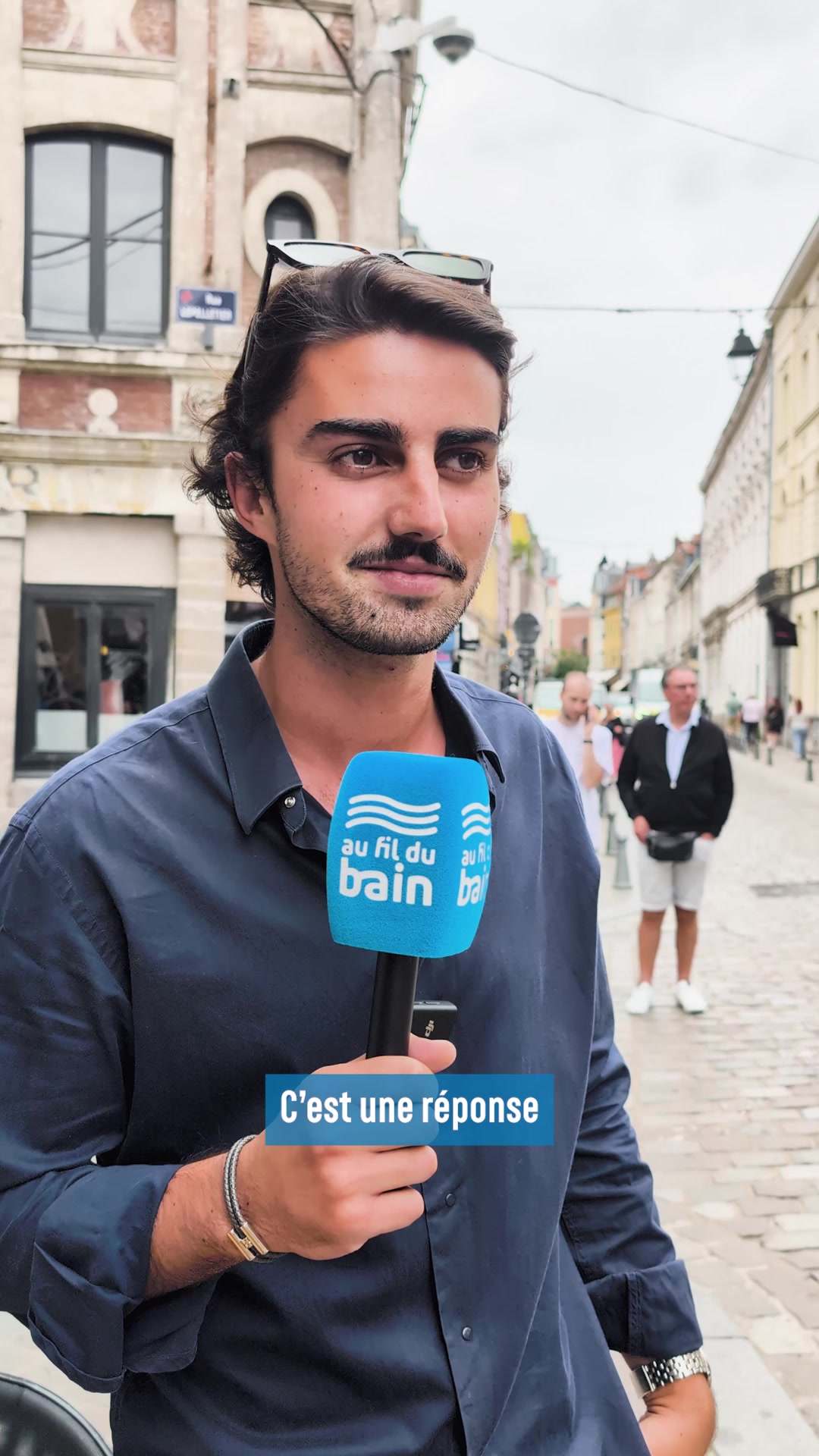 Au Fil du Bain Facebook ad: Visitez un showroom Au Fil du Bain