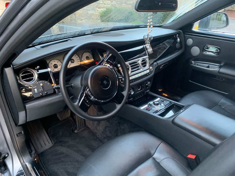 D&V Mobile Detailing Services Facebook ad