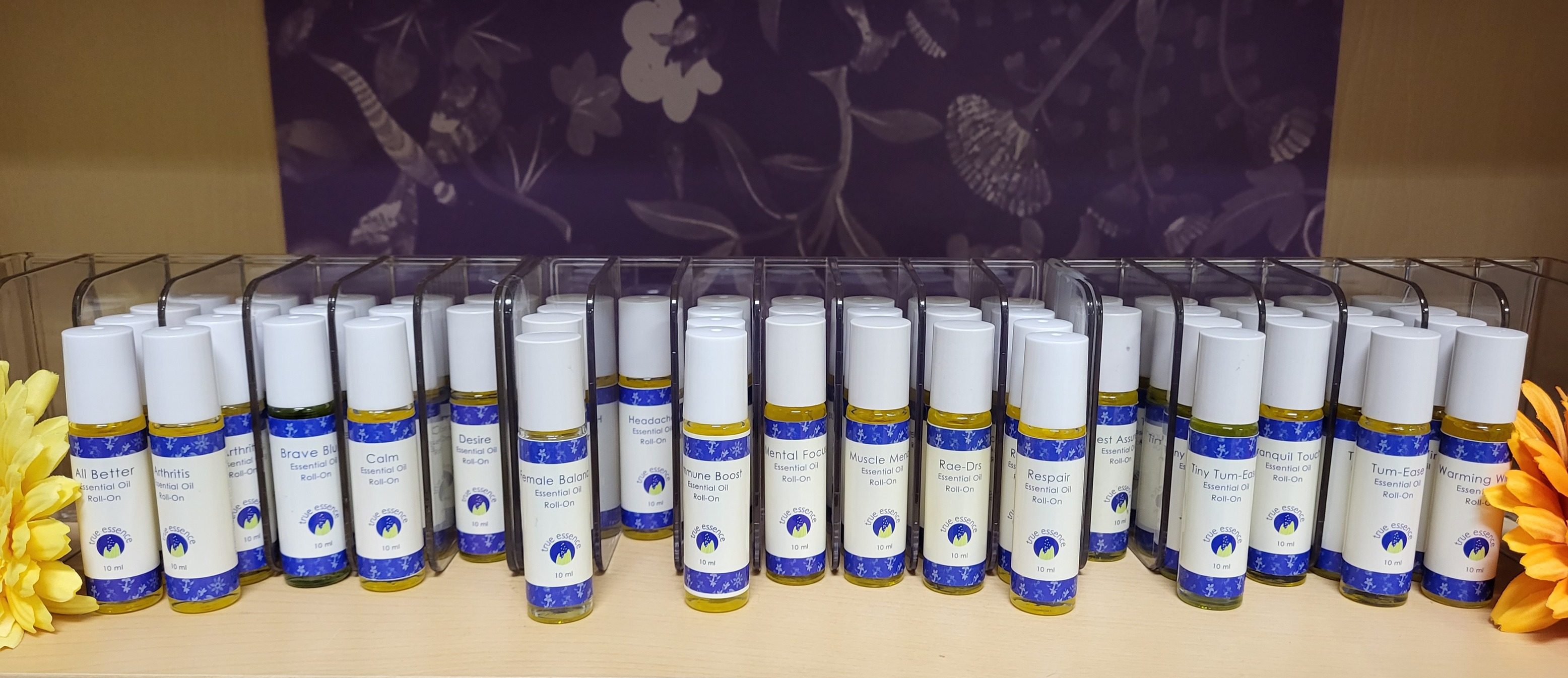 Rae Dunphy Aromatiques Facebook ad: Purveyor of Extraordinary Essential Oils.