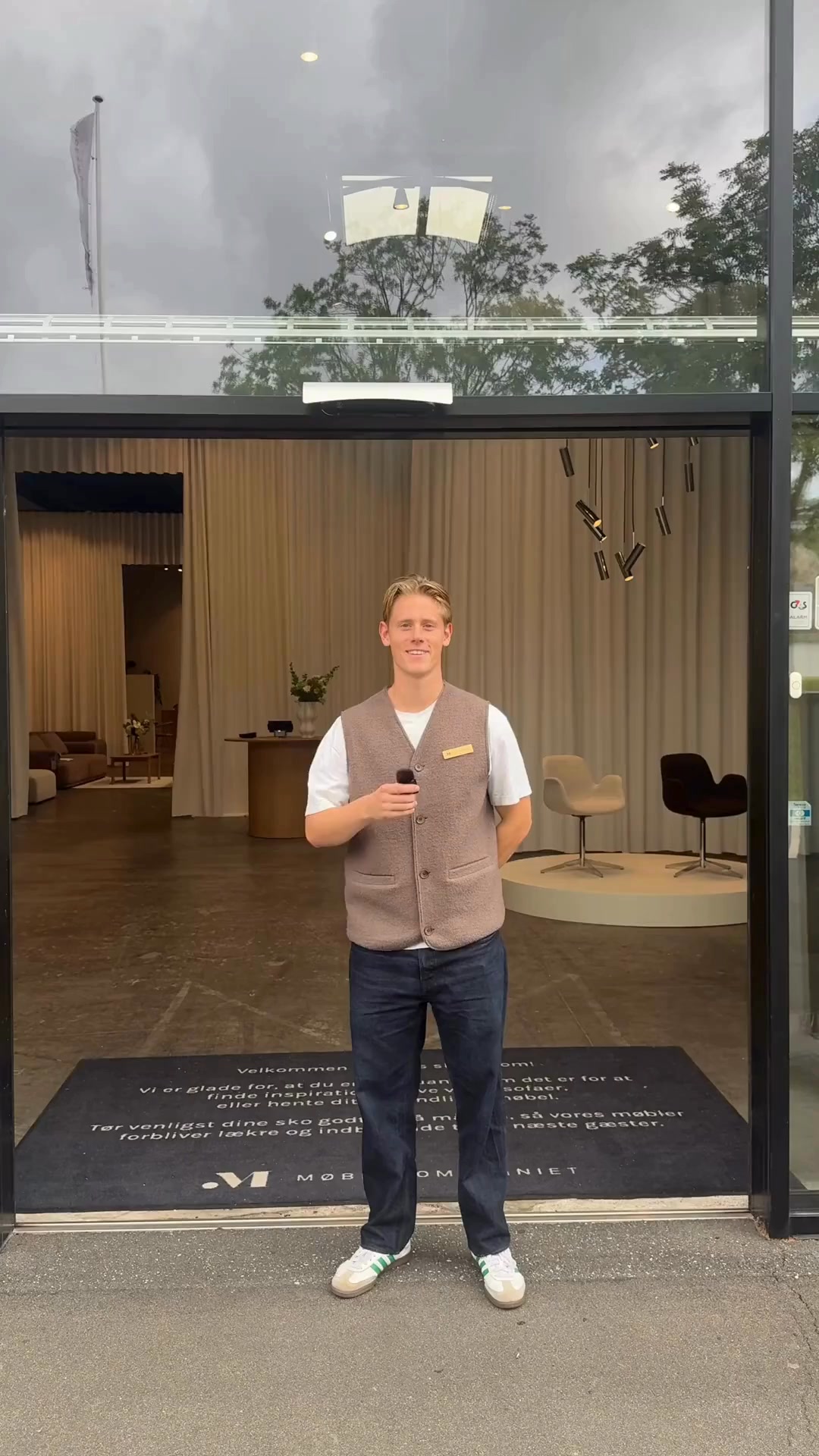 Møbelkompagniet Facebook ad: Showroom Aarhus