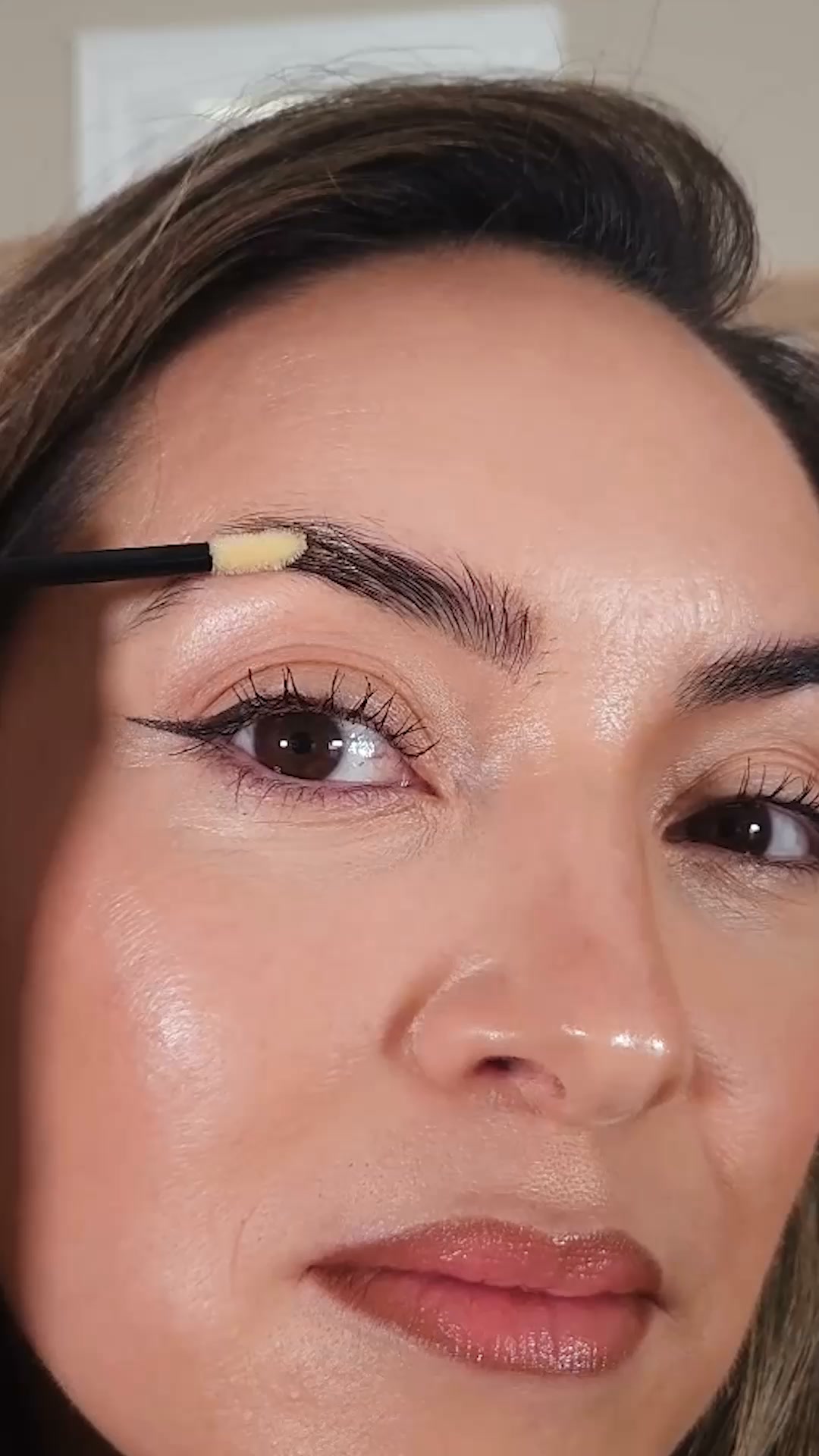 Vegamour Facebook ad: The Brow Serum All Over Your Feed