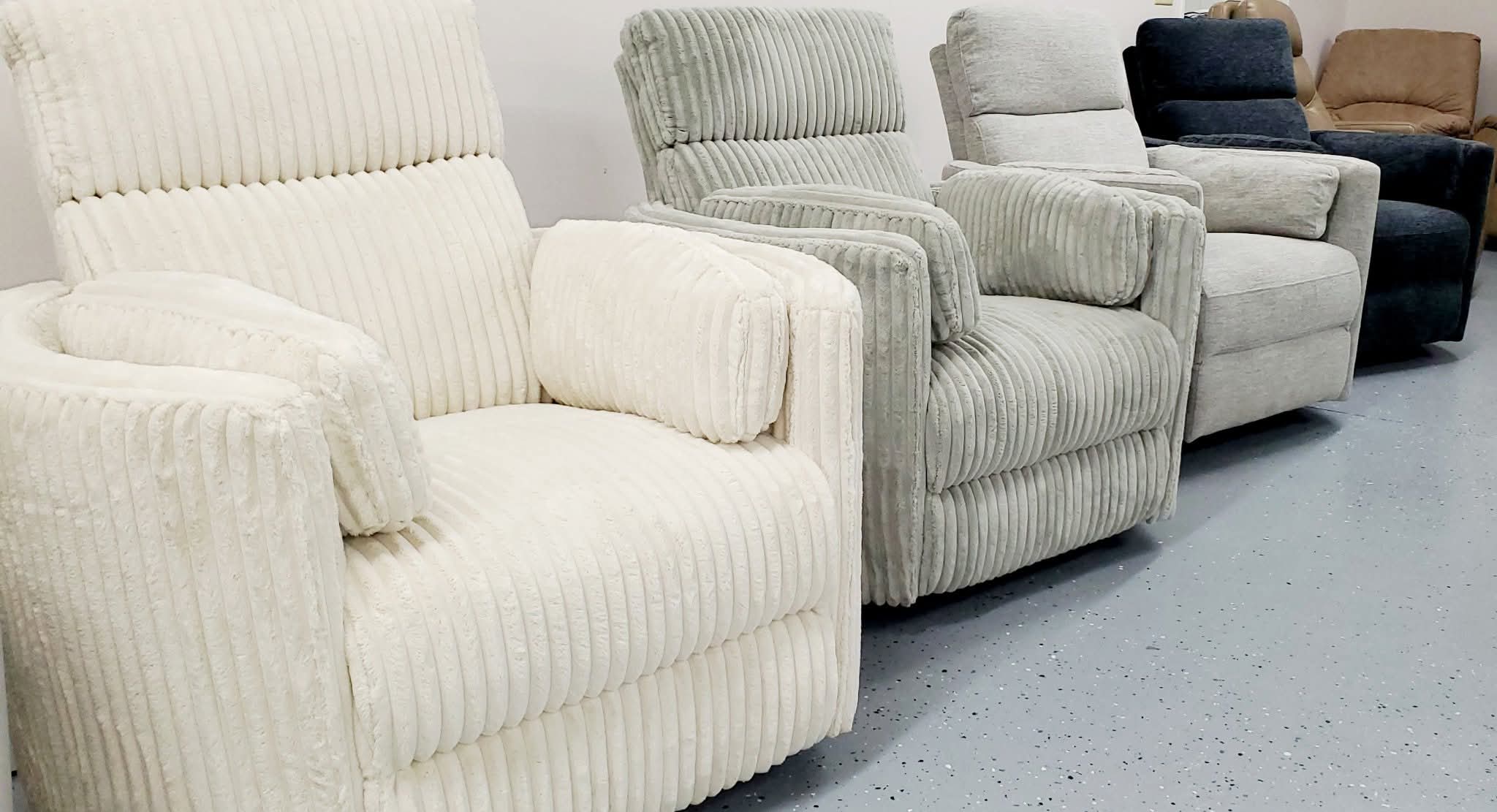 Valerie Shelby Facebook ad: Recliner Clearance! USE YOUR TAX REFUND TODAY! Lowest…