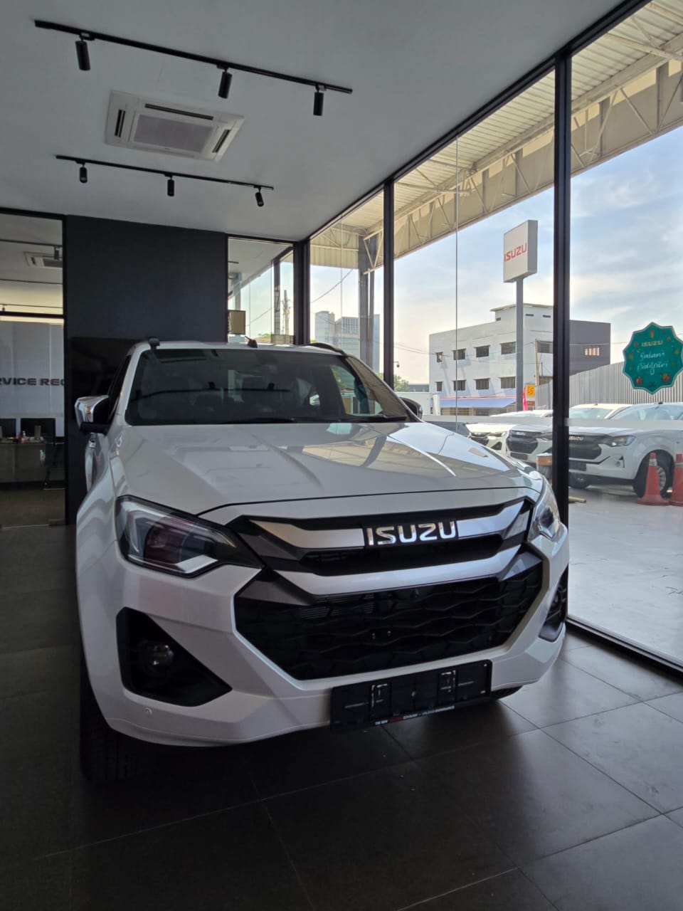 4x4 car loan specialist Facebook ad