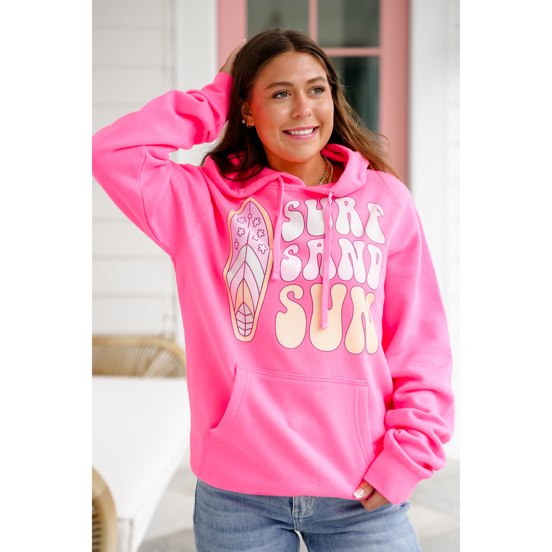 Freckled Poppy Boutique Facebook ad: NEW DAILY TRENDING GRAPHIC Ts!