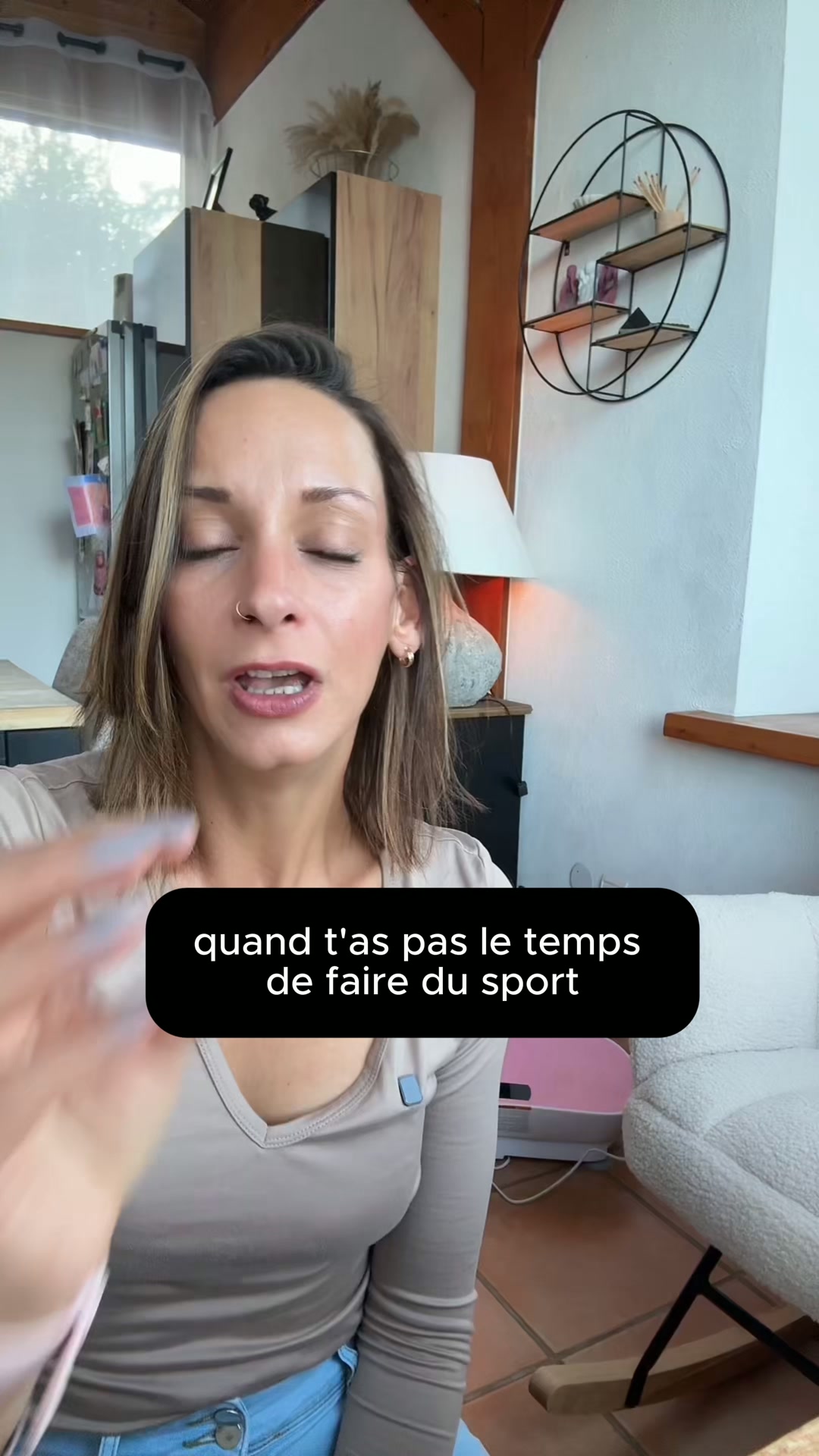 Coreplate Facebook ad: Votre routine fitness en quelques minutes