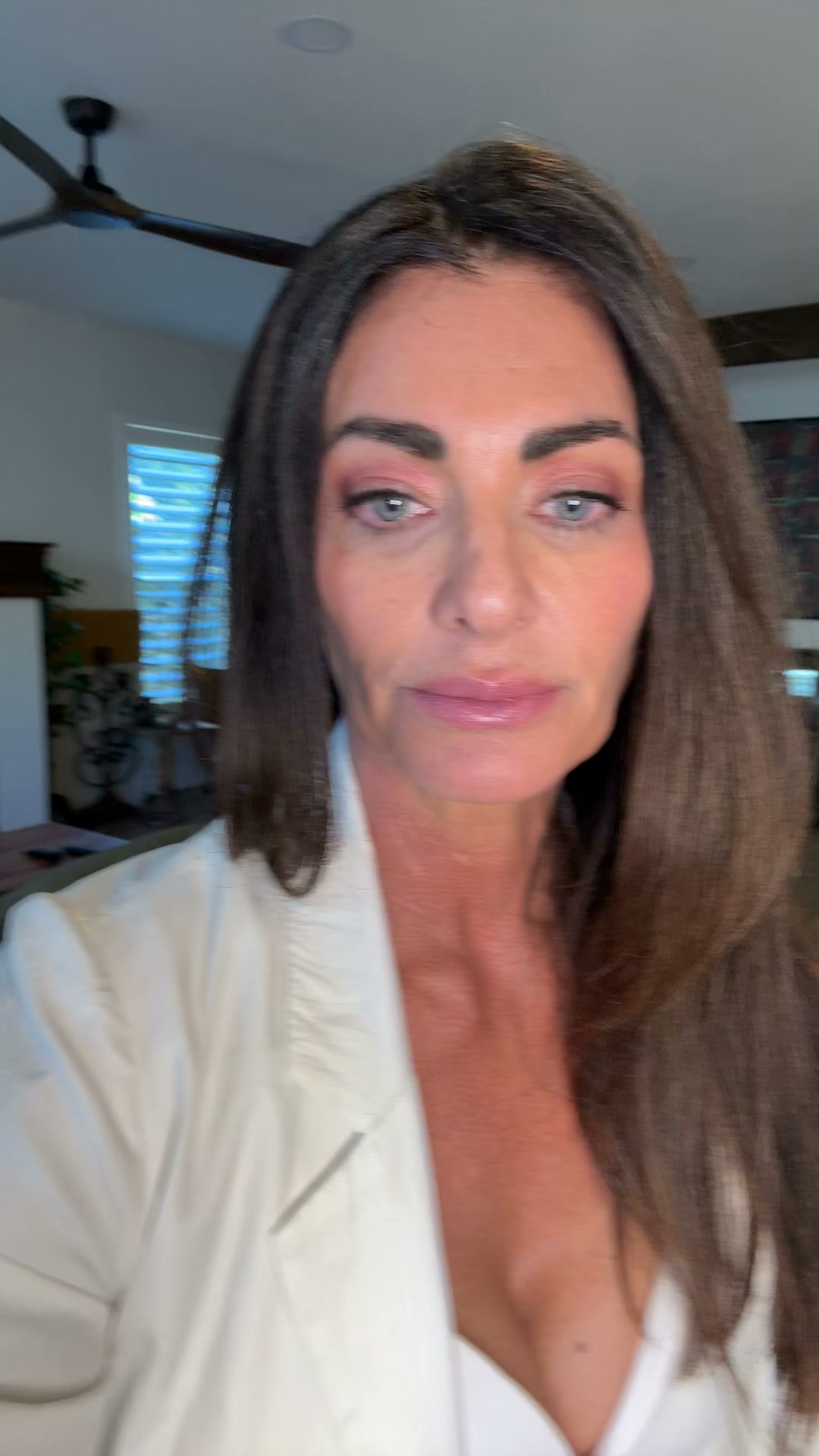 Bloom & Bond Facebook ad: Help Hair Loss Naturally