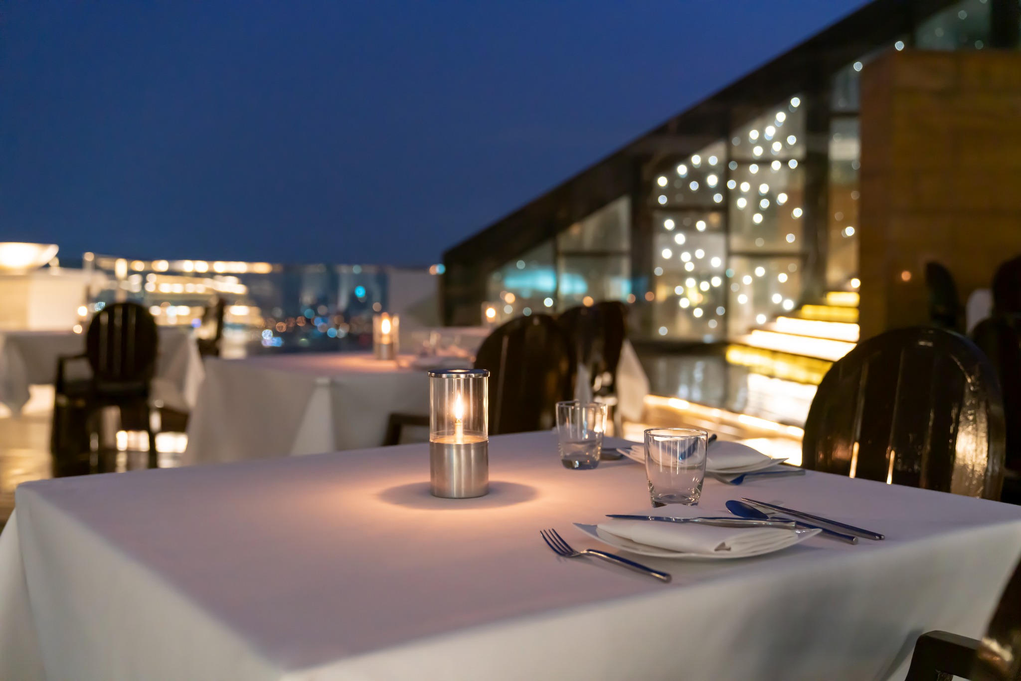 Breeze Restaurant, Tower Club at lebua Facebook ad: Experience Chinese cuisine like never before at Breeze…