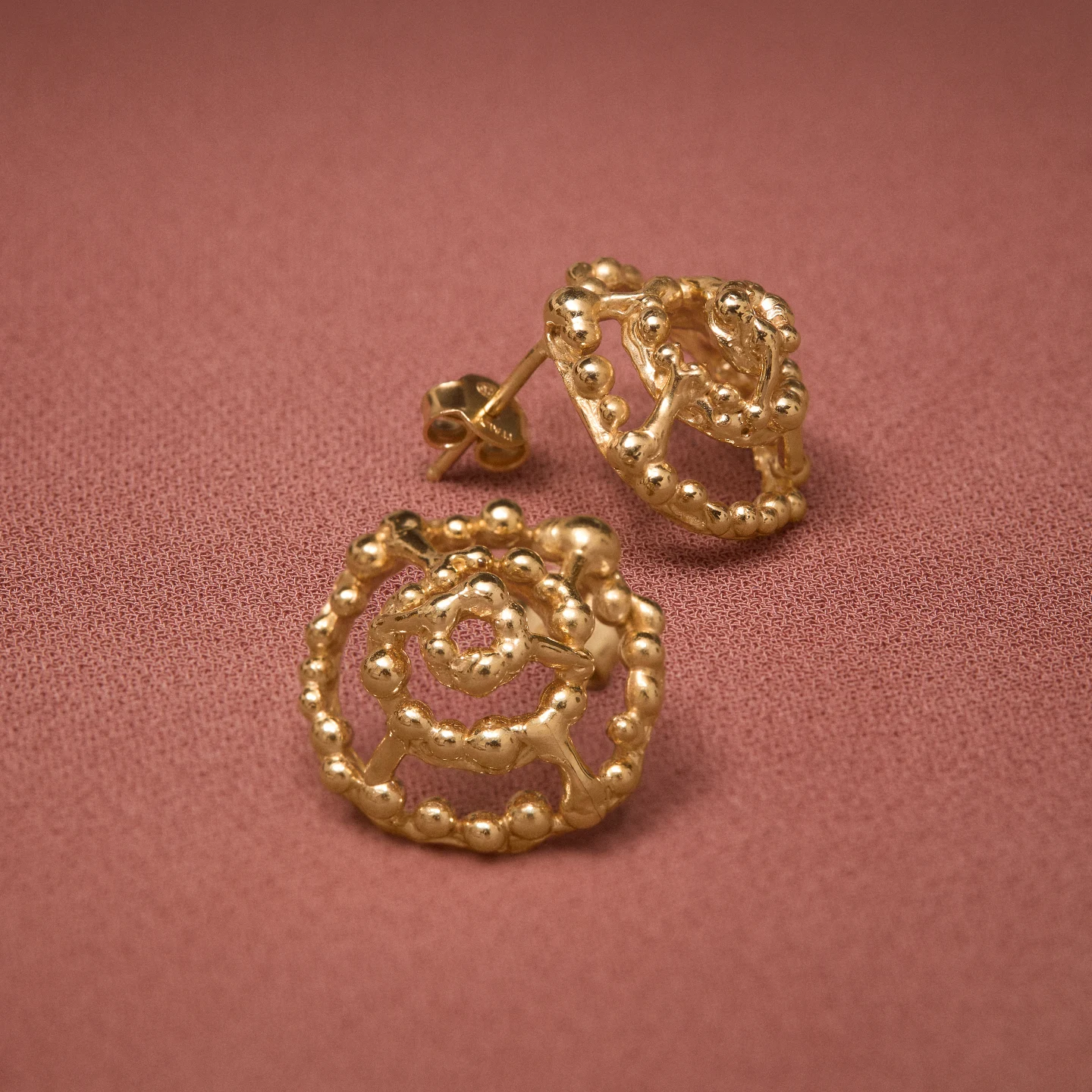Vael Jewelry Facebook ad