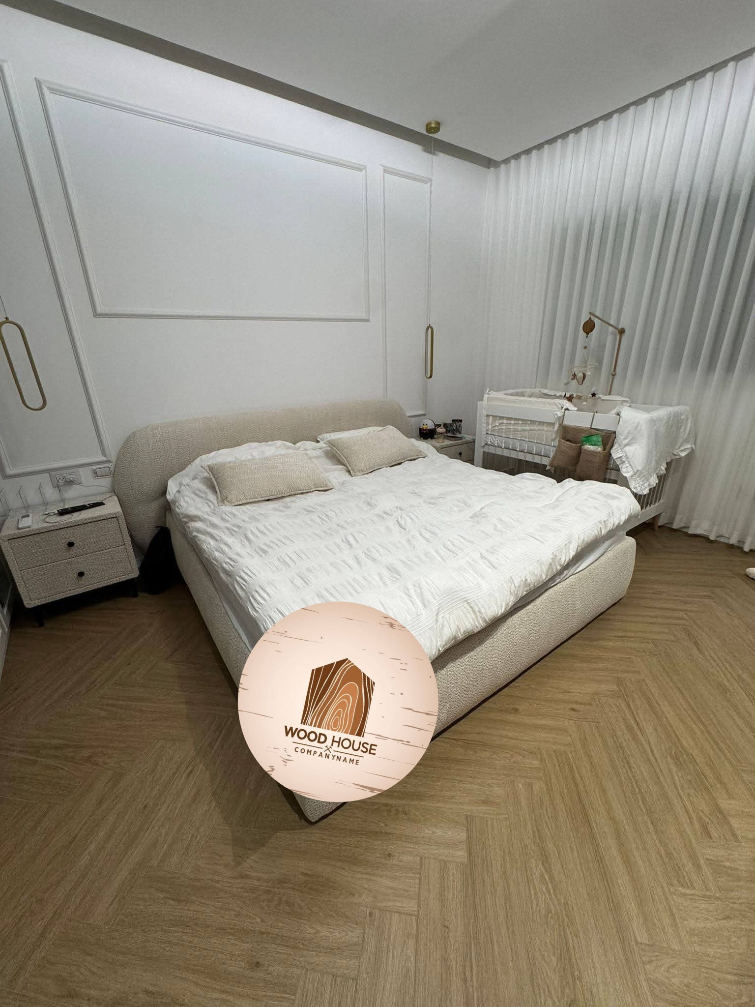 Diamond Furnituree Facebook ad: התקשרו לוואטסאפ שמי AMEER לשירות לקוחות ב- עברית…
