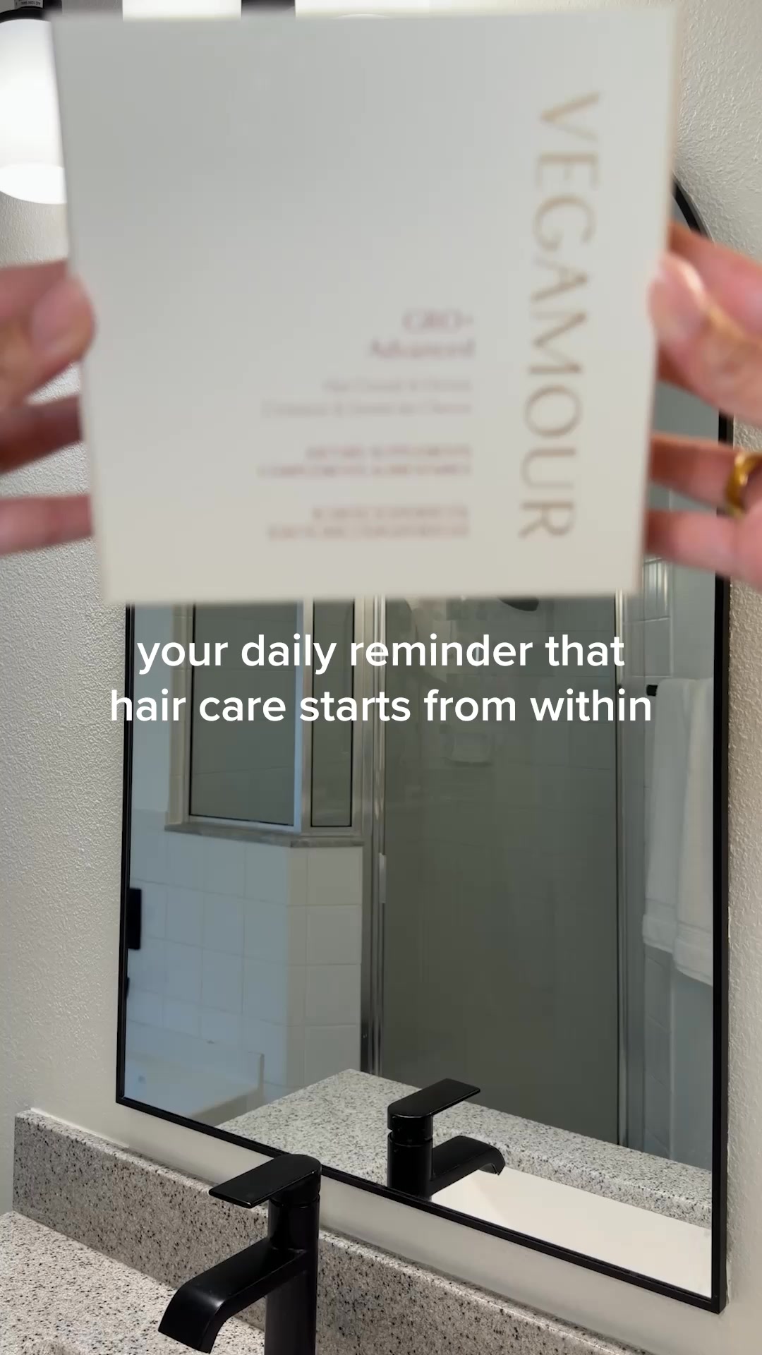 Vegamour Facebook ad: Your hair is hungry for this