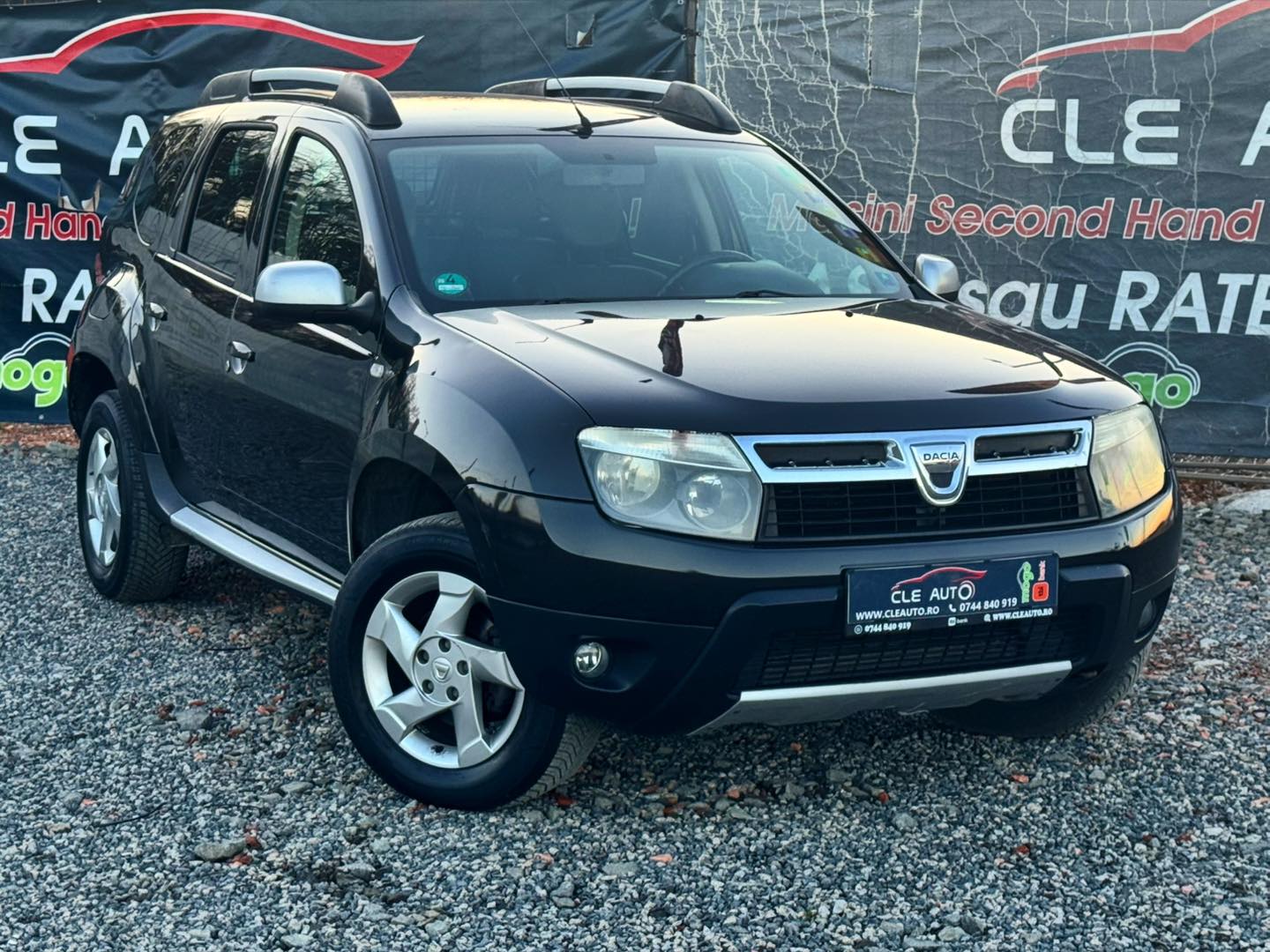 Cle Auto-In Rate Facebook ad: DACIA DUSTER PRESTIGE, AN 2012