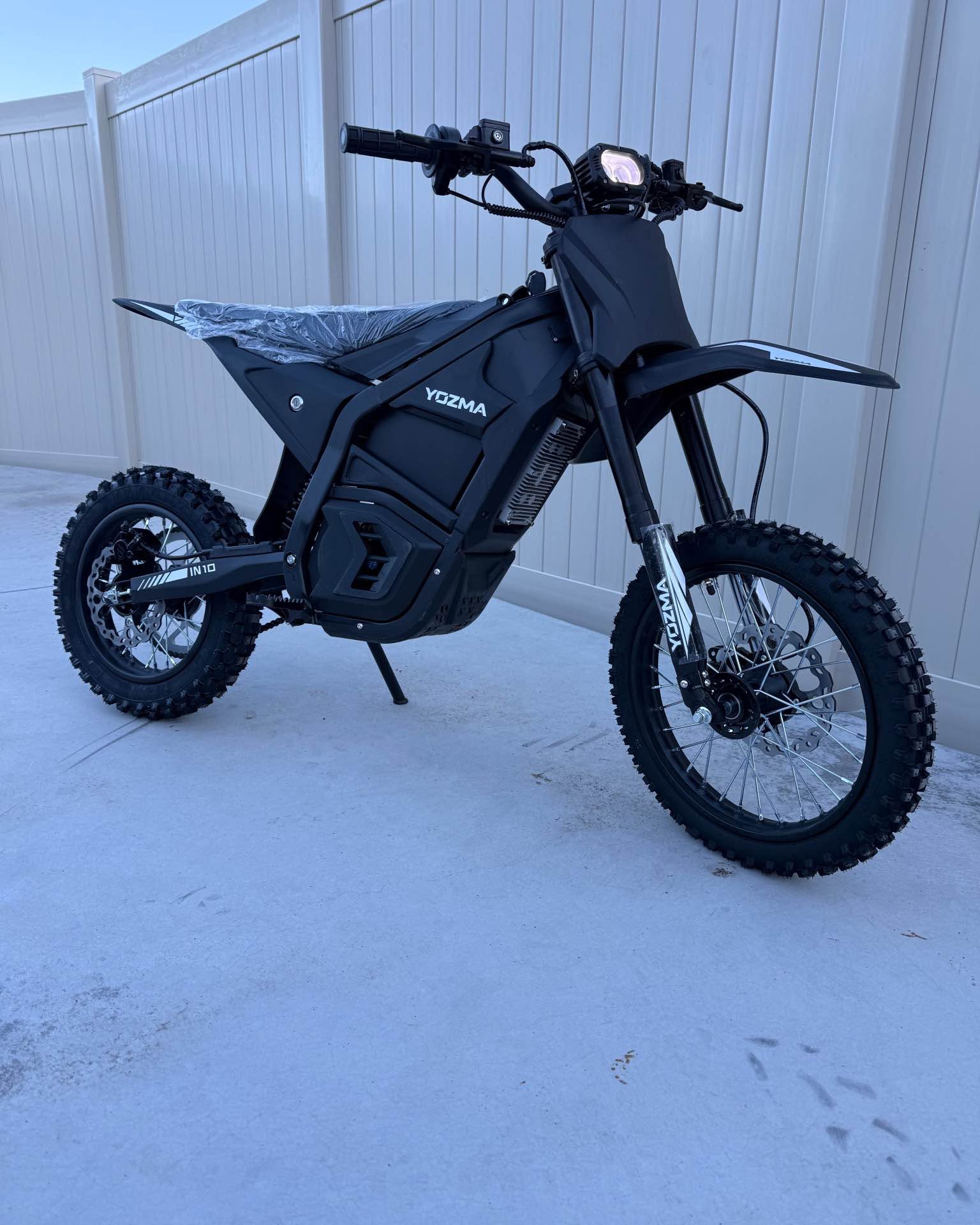 Zeljko Mijatovic Facebook ad: Yozma IN10 Black edition kids electric dirt bike
