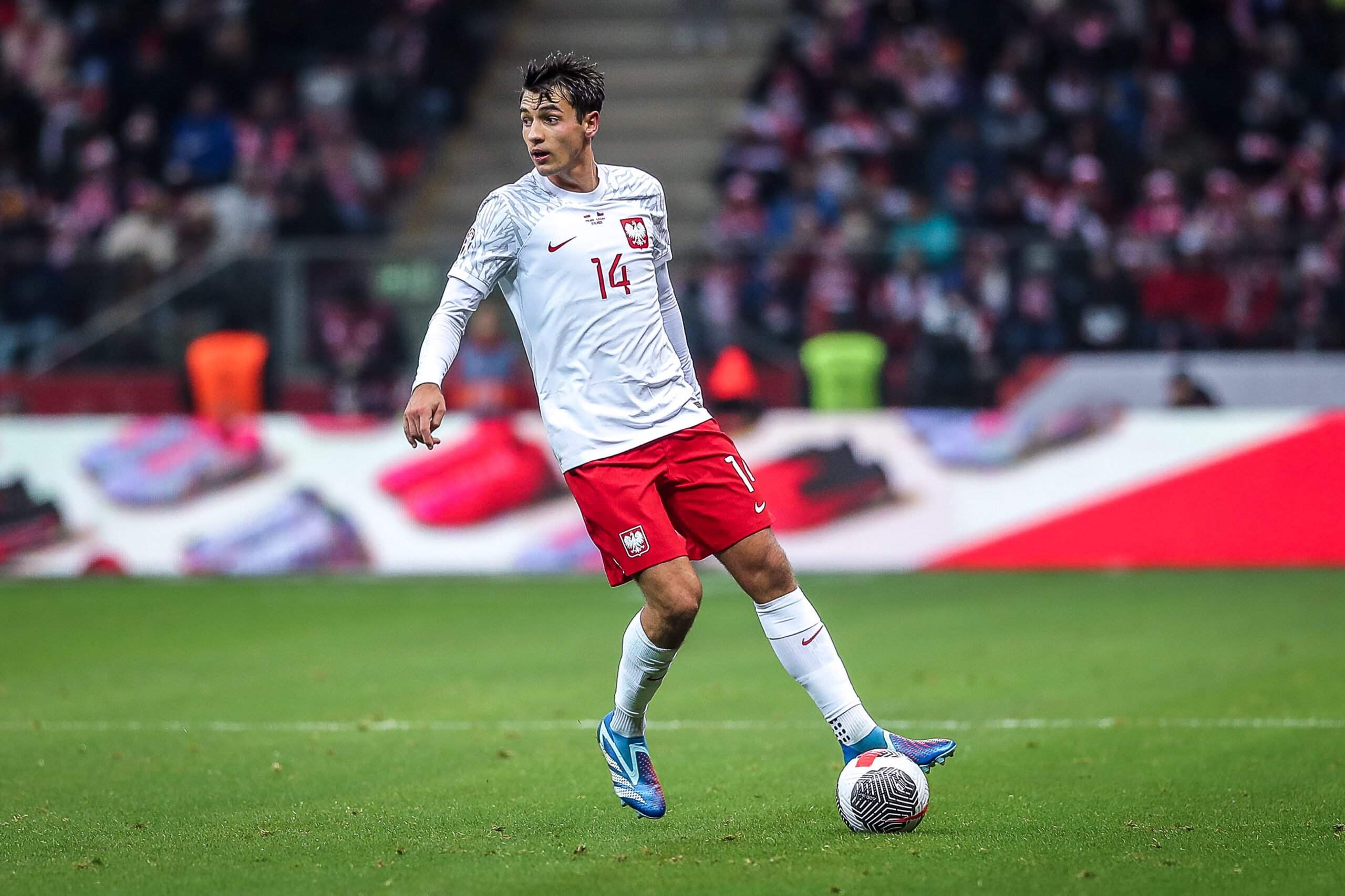Coerver Coaching Poland Facebook ad: Tajemnica sukcesów Jakuba Kiwiora. Jako dziecko robił to…