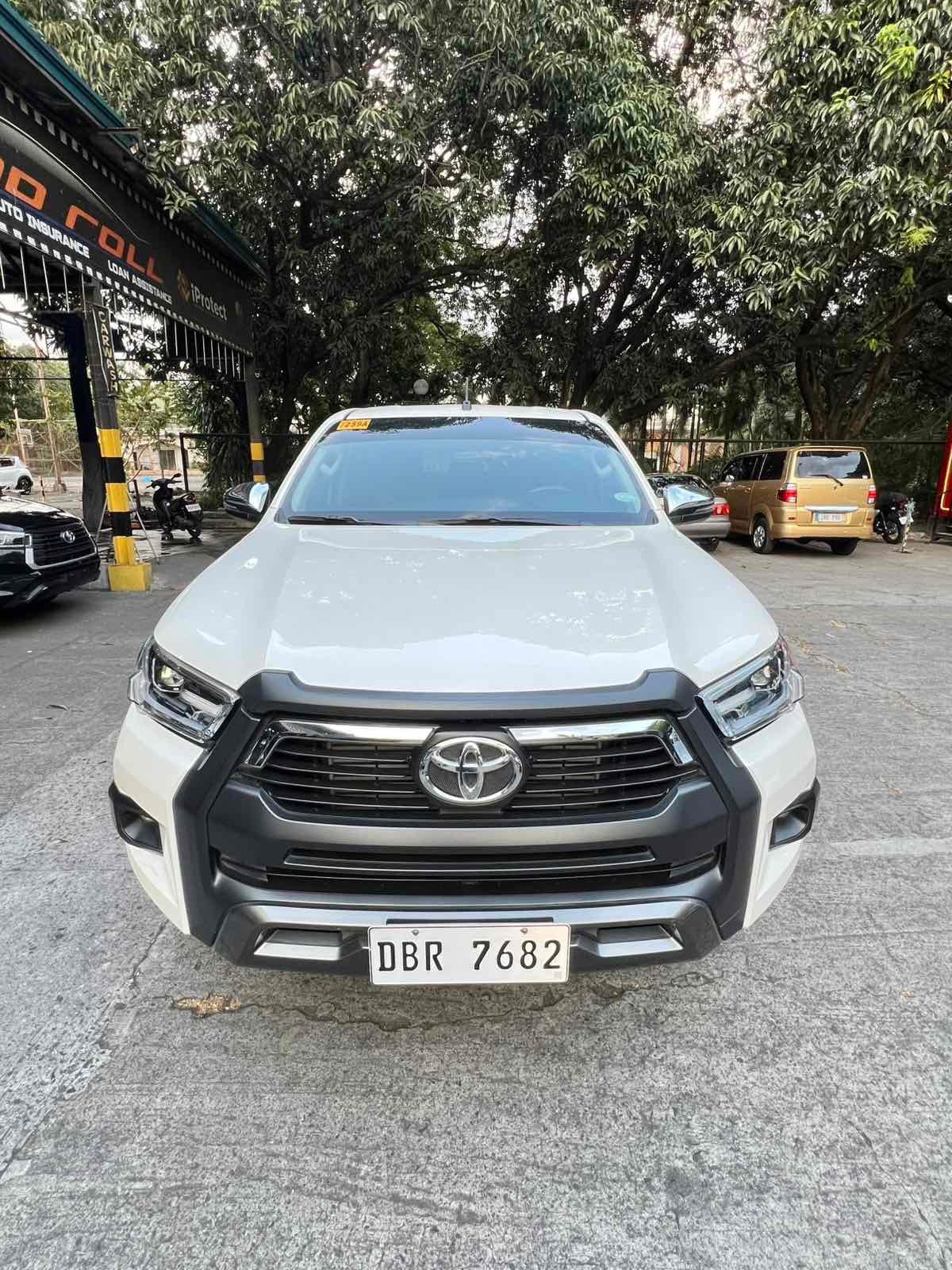 Ride and Roll Quality Used Car dealership Facebook ad