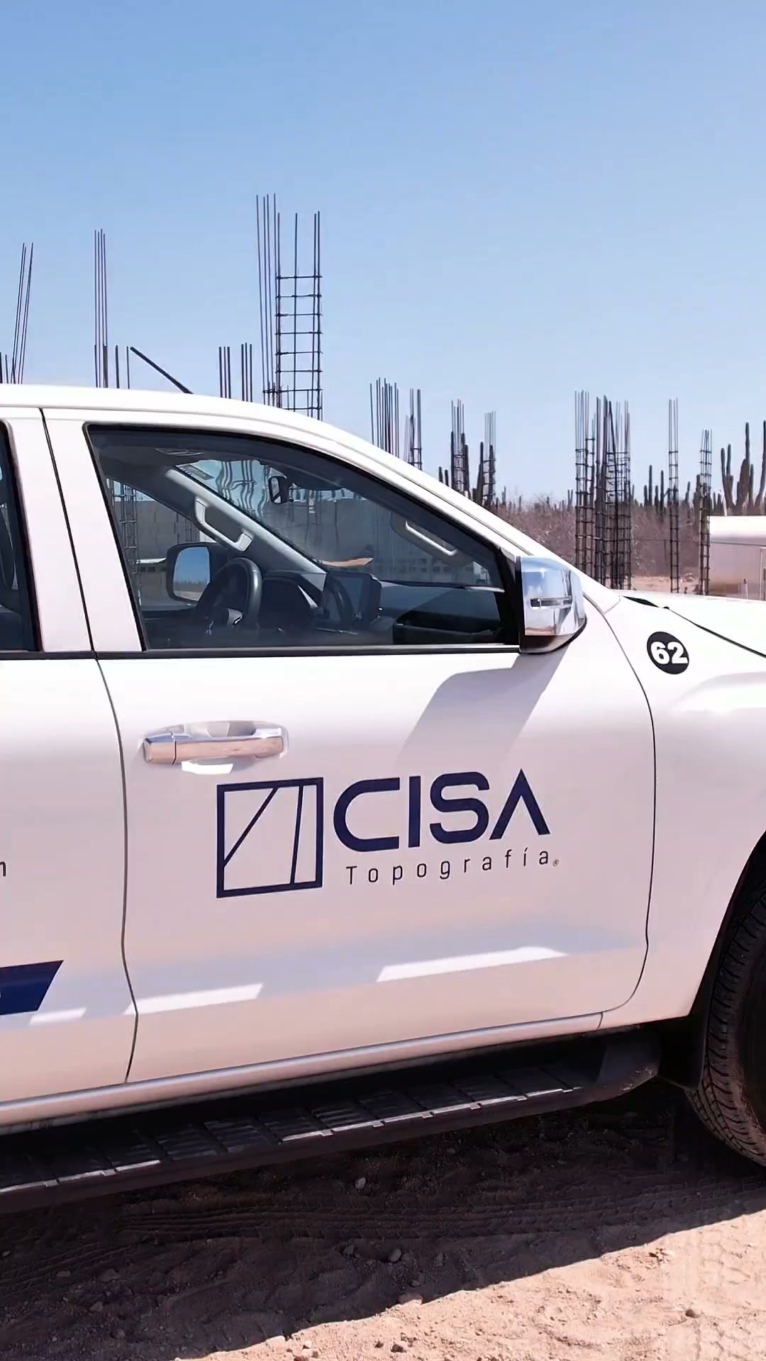CISA Topografía Facebook ad: Tecnología LiDAR para Proyectos Exigentes