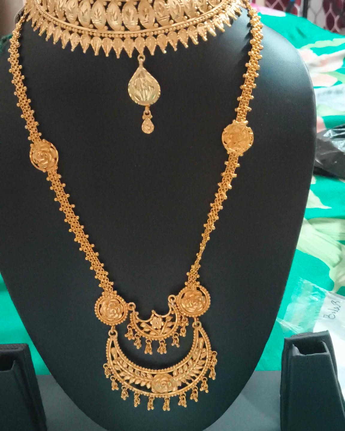 Puja Maji Facebook ad
