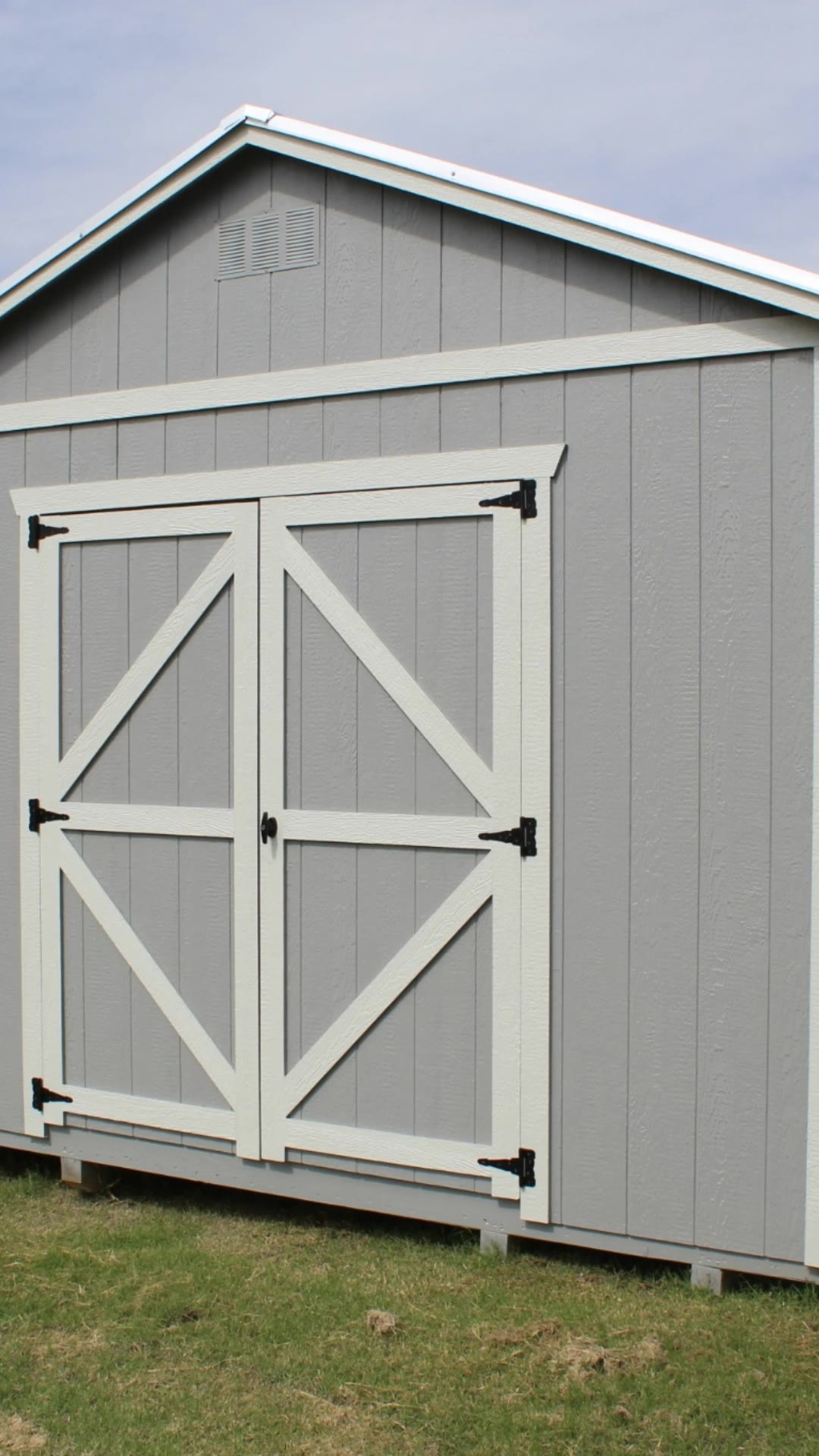 Wolfvalley Buildings Facebook ad: STORAGE SHEDS - FREE DEILVERY!