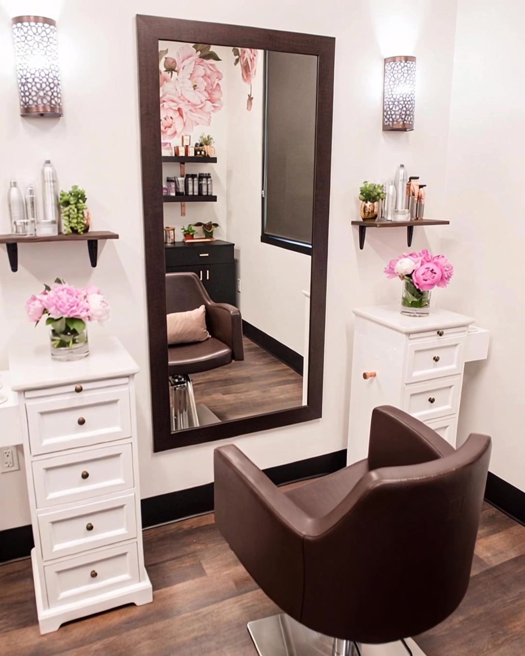 Salons by JC Sarasota Facebook ad: From Booth Renter to Suite Owner