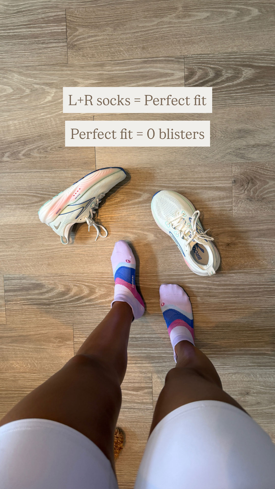 Feetures Facebook ad