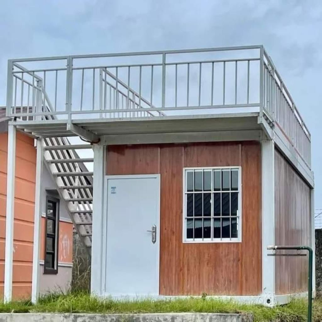 Villaraza Gold Mantis Facebook ad: PREFABRICATED CONTAINER VAN OFFICES 10FT / 20FT / 40FT…
