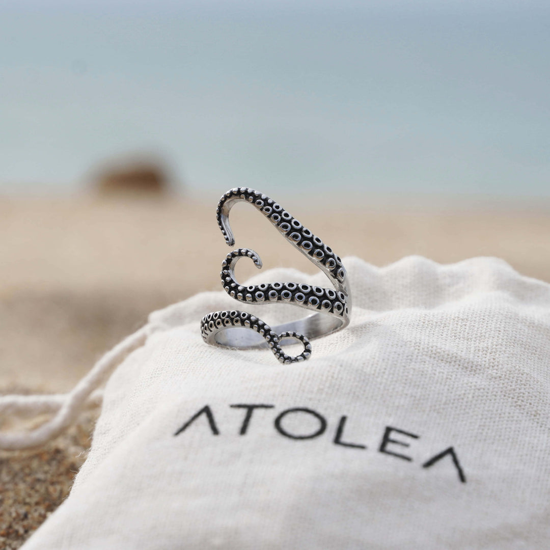 Atolea Jewelry Facebook ad