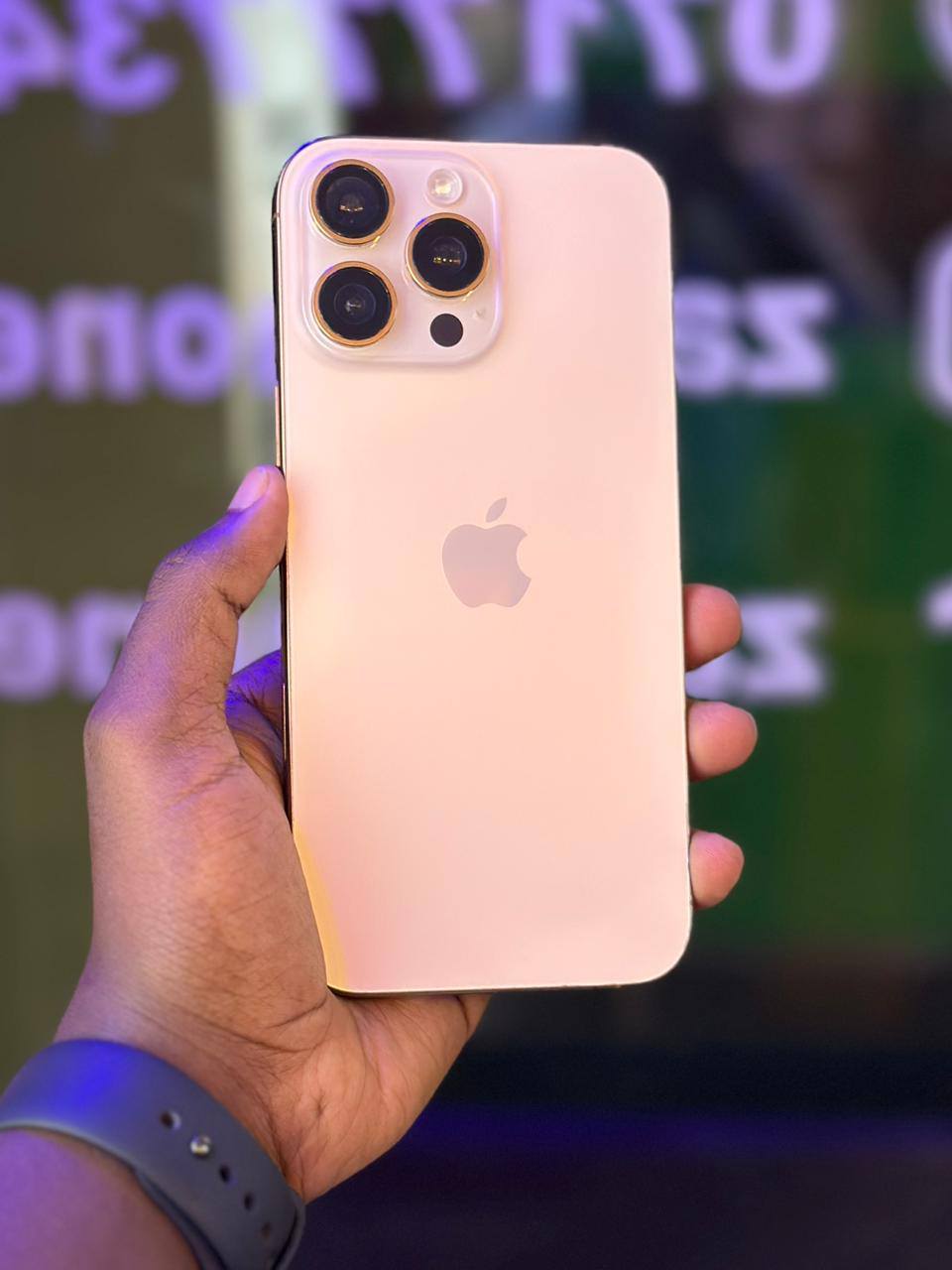 Smarttech Phones Kenya Facebook ad
