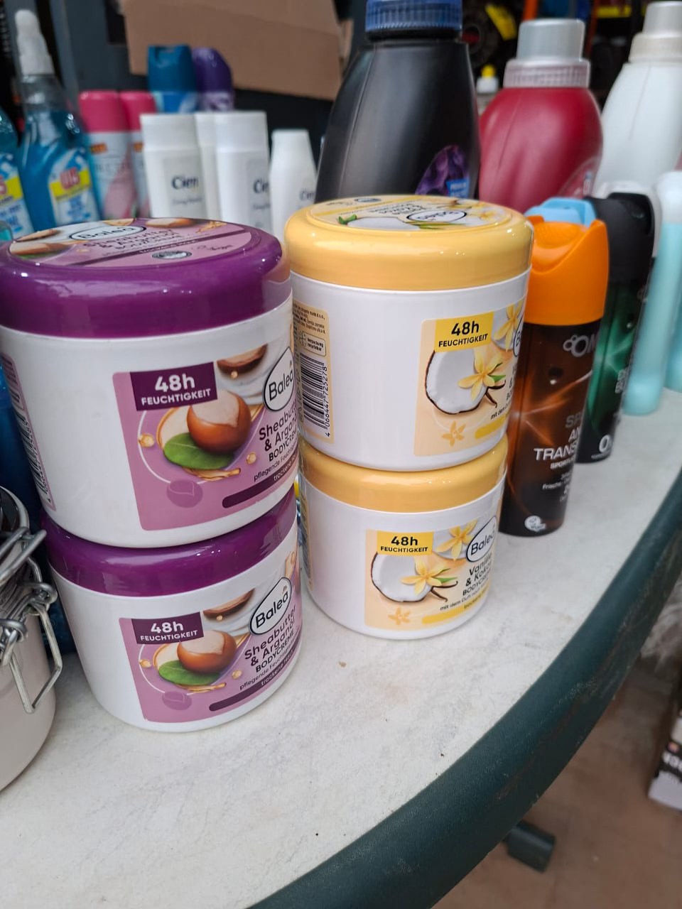 DARA PETTE Business Facebook ad: Cosmétique de Qualité Européenne Vente en gros et…