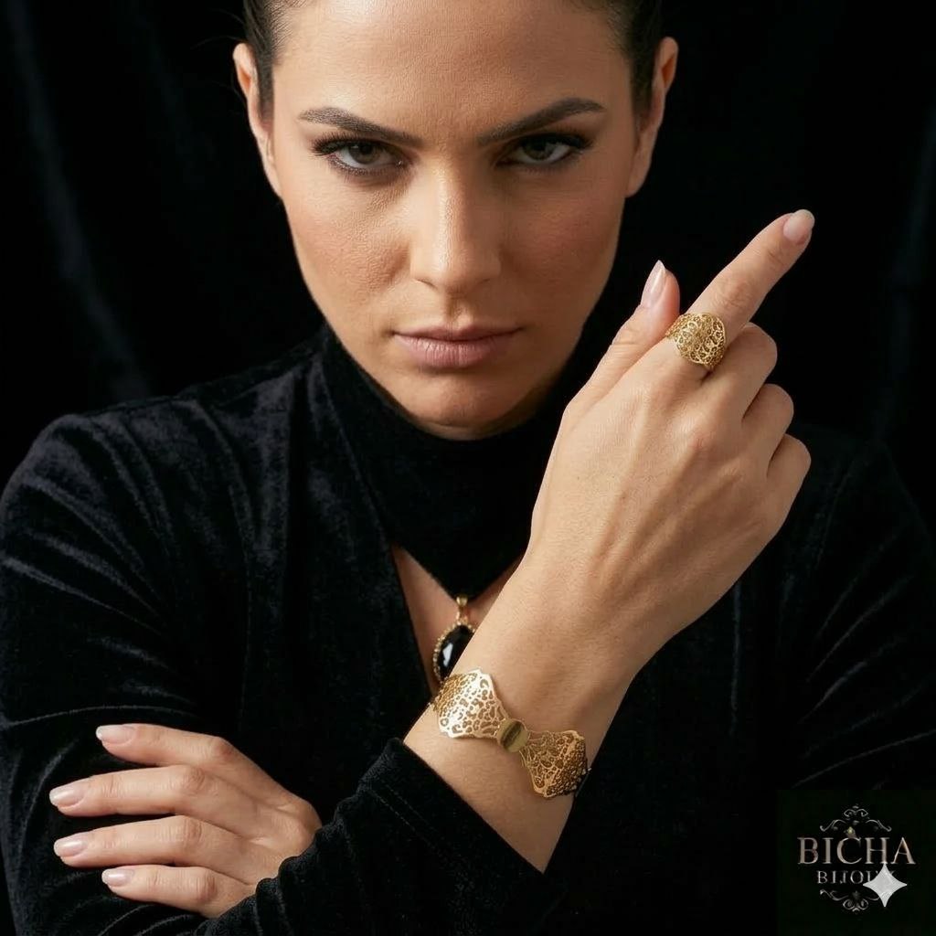 Bicha Bijoux Facebook ad: الدفع عند الاستلام والتوصيل حتى لباب الدار