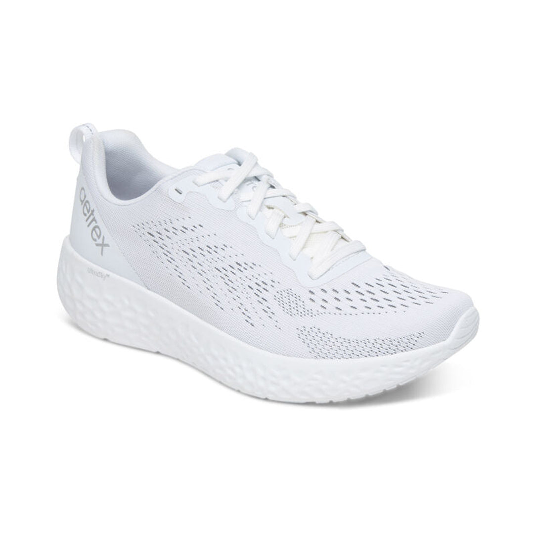 Sole Therapy Dubai Facebook ad: The Vivobarefoot Motus Strength is engineered for your…