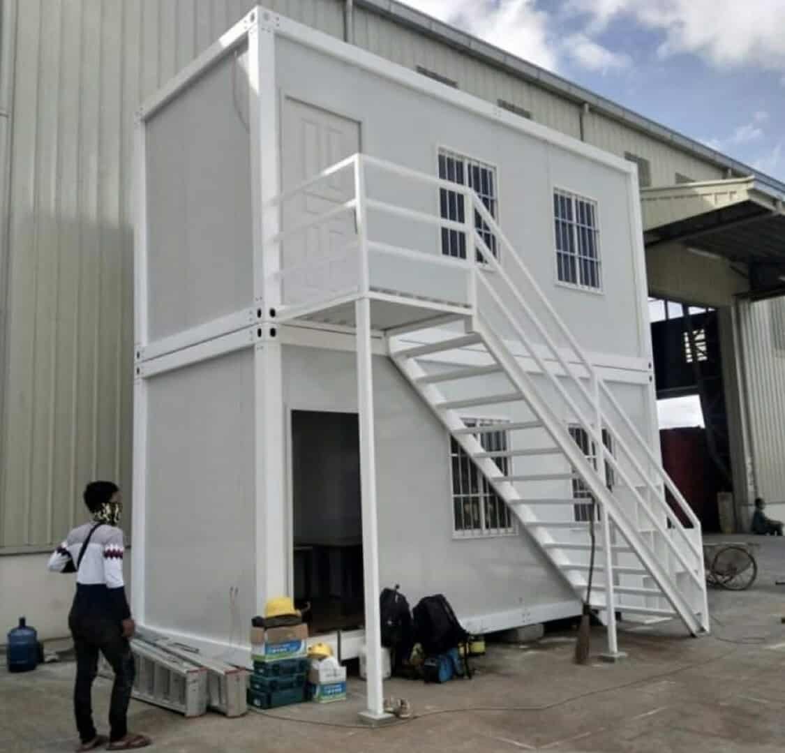 Villaraza Gold Mantis Facebook ad: PREFABRICATED CONTAINER VAN OFFICES 10FT / 20FT / 40FT…