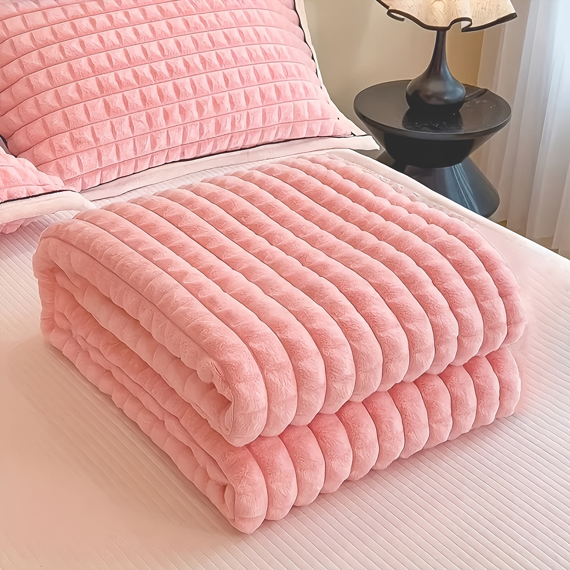 Daily Home Finds Facebook ad