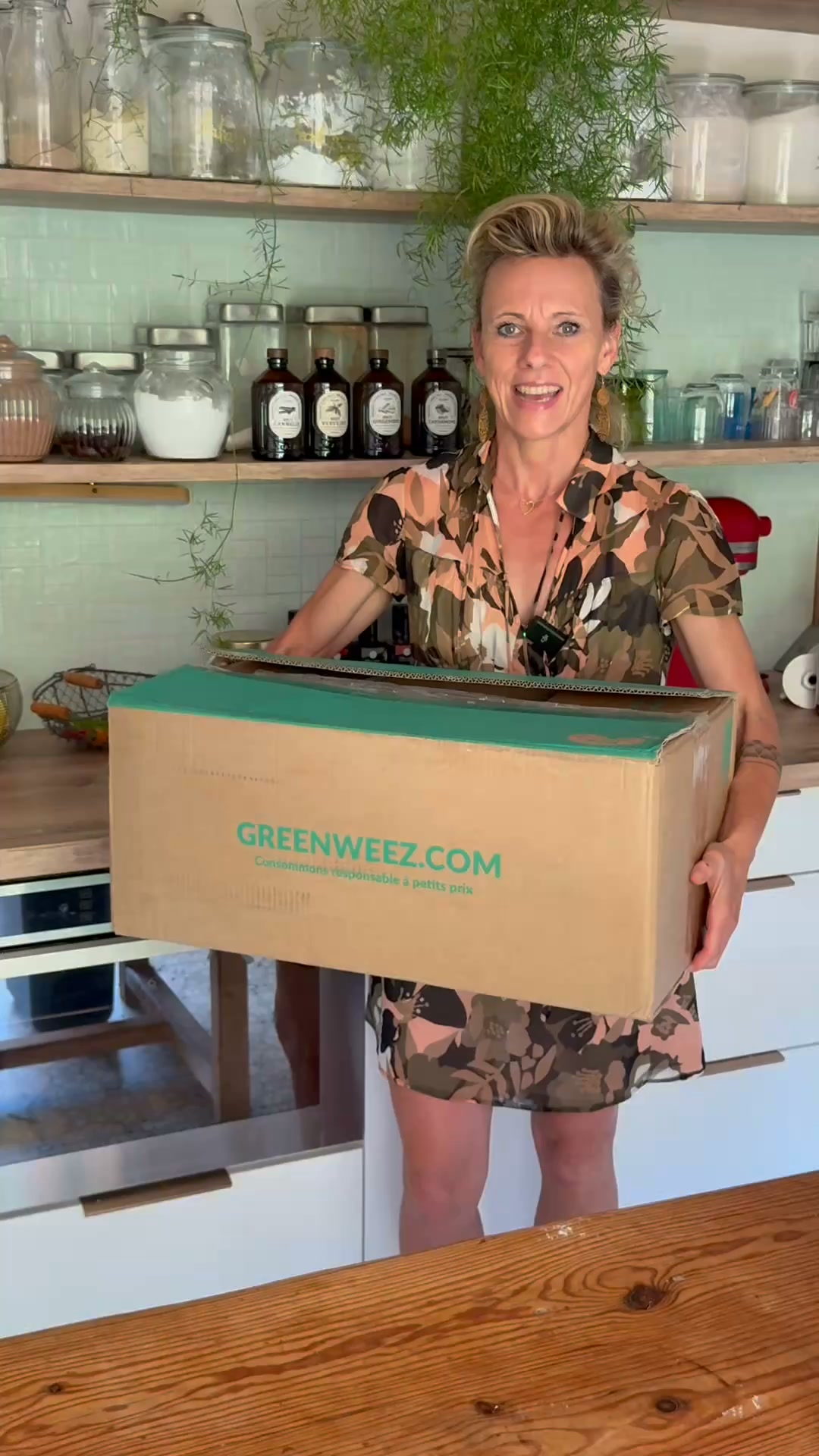 Greenweez.com Facebook ad: Vos courses bio sur un seul site