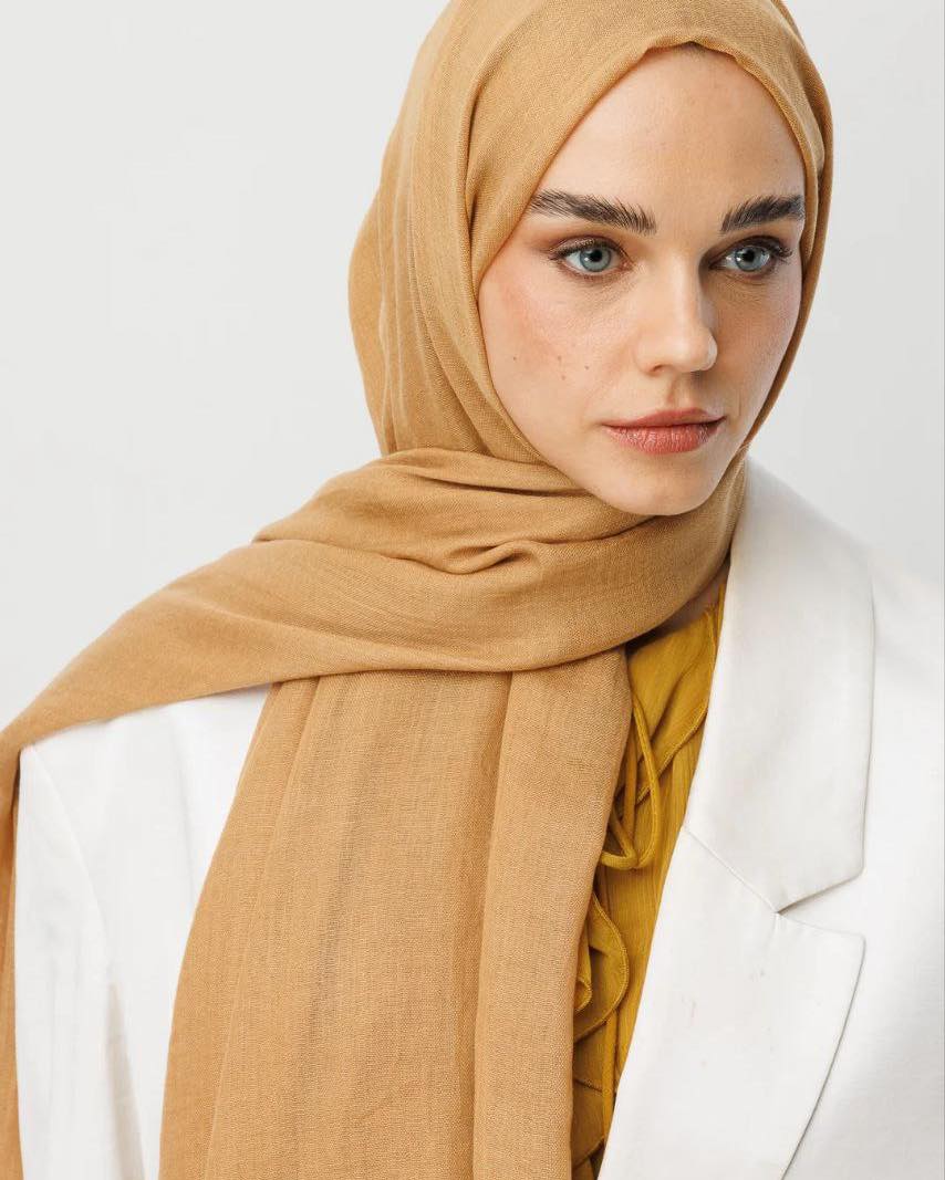 La reine des foulards Facebook ad: Foulard modale en coton