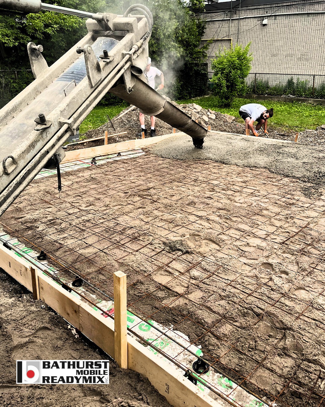 Bathurst Mobile Ready Mix Facebook ad: Patios, pools, slabs, and more-get the concrete your…