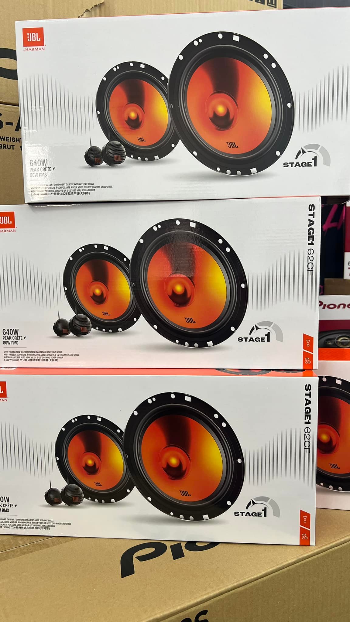 Cars store لكماليات السيارات Facebook ad: اجينالكم ب اقوى تكشيله في السوق وعلى تحدي