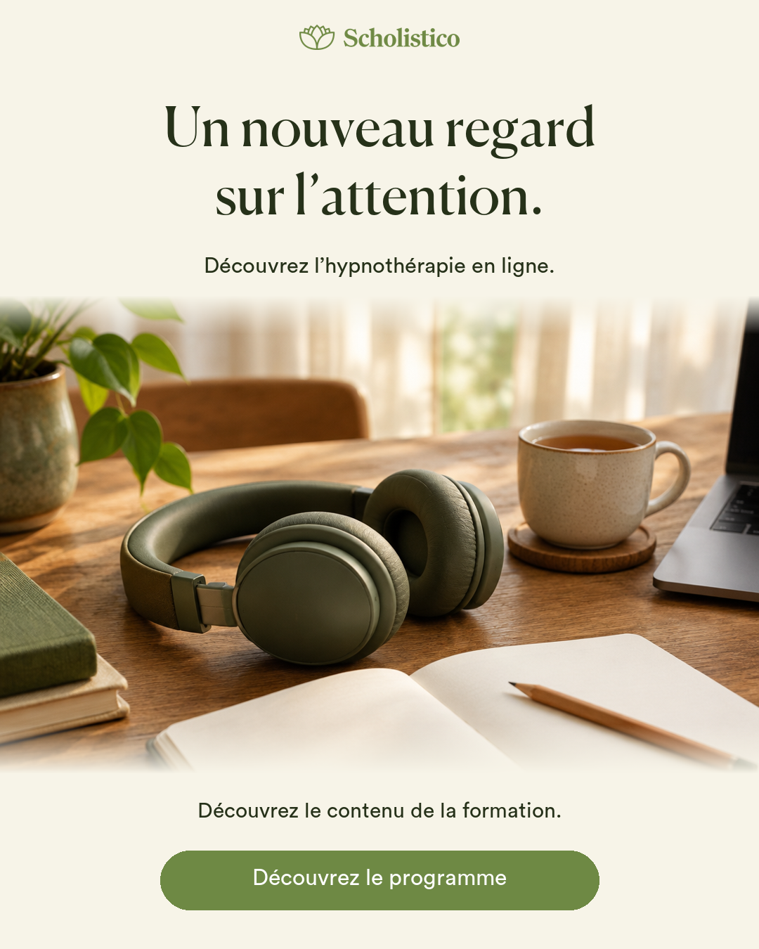 Scholistico en Français Facebook ad: Découvrez l’hypnothérapie en ligne.