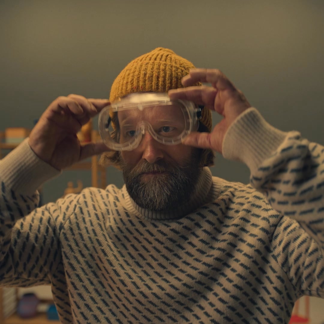 Aira Facebook ad: A Swedish way to heat your home