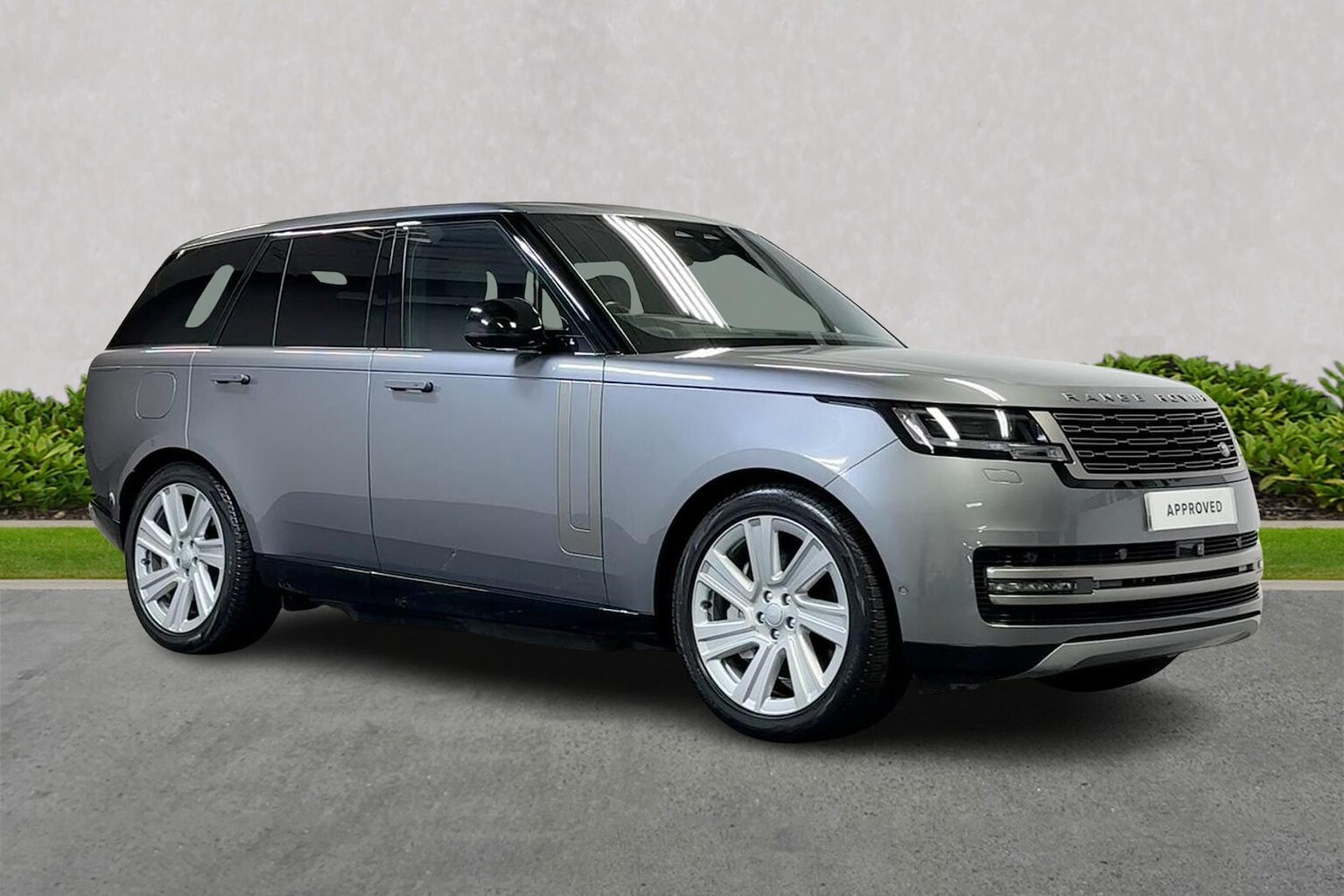 Land Rover Belfast Facebook ad