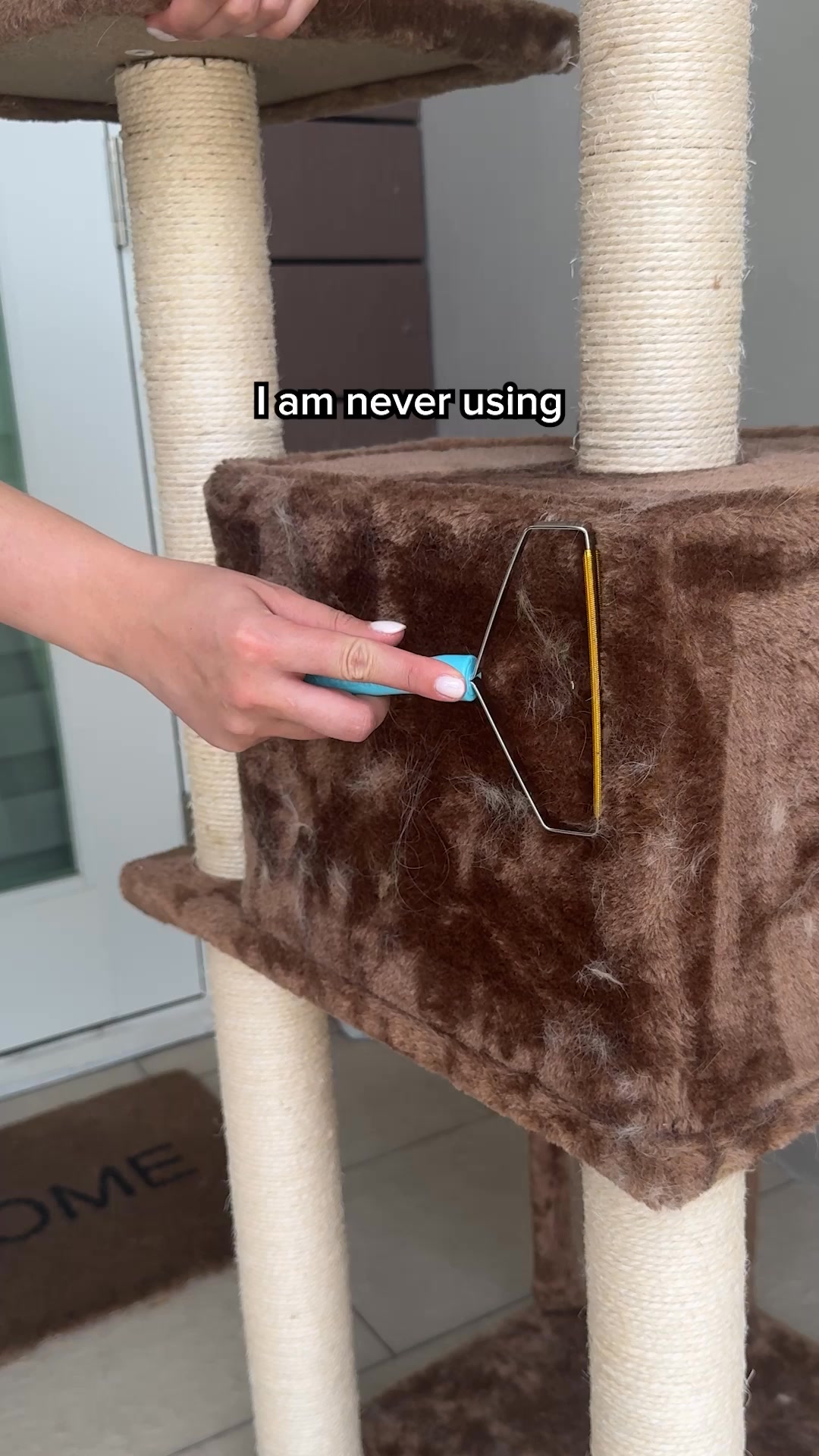 Uproot Clean Facebook ad: The #1 Pet Hair/Lint/Dust Cleaner