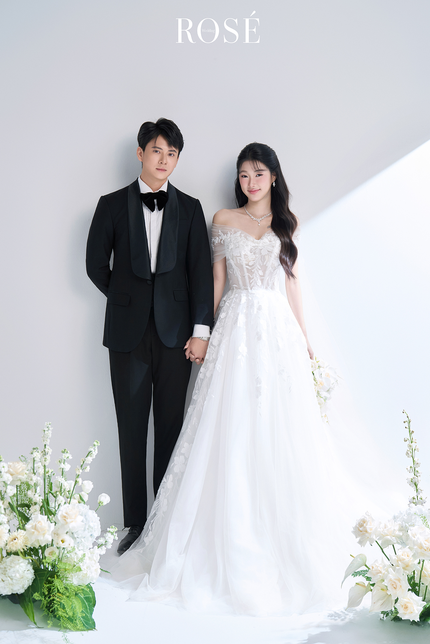ROSÉ Wedding Facebook ad: CRYSTAL CONCEPT: GU ẢNH TỐI GIẢN DẪN ĐẦU…