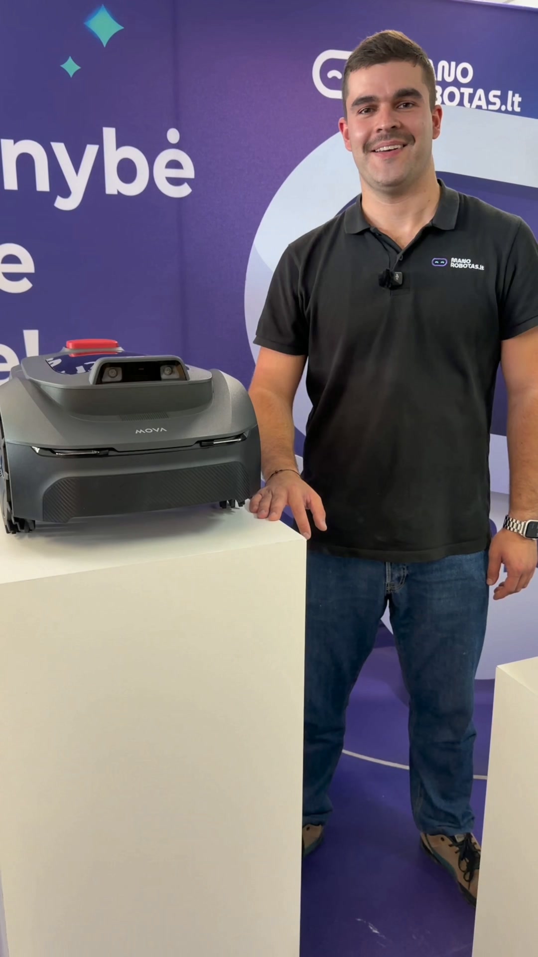 manorobotas.lt Facebook ad: Išsirinkite vejos robotą su NUOLAIDA + pratęta garantija