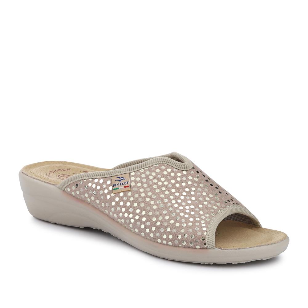 Pavers Shoes Facebook ad: Save 30% or more off RRP on feel…