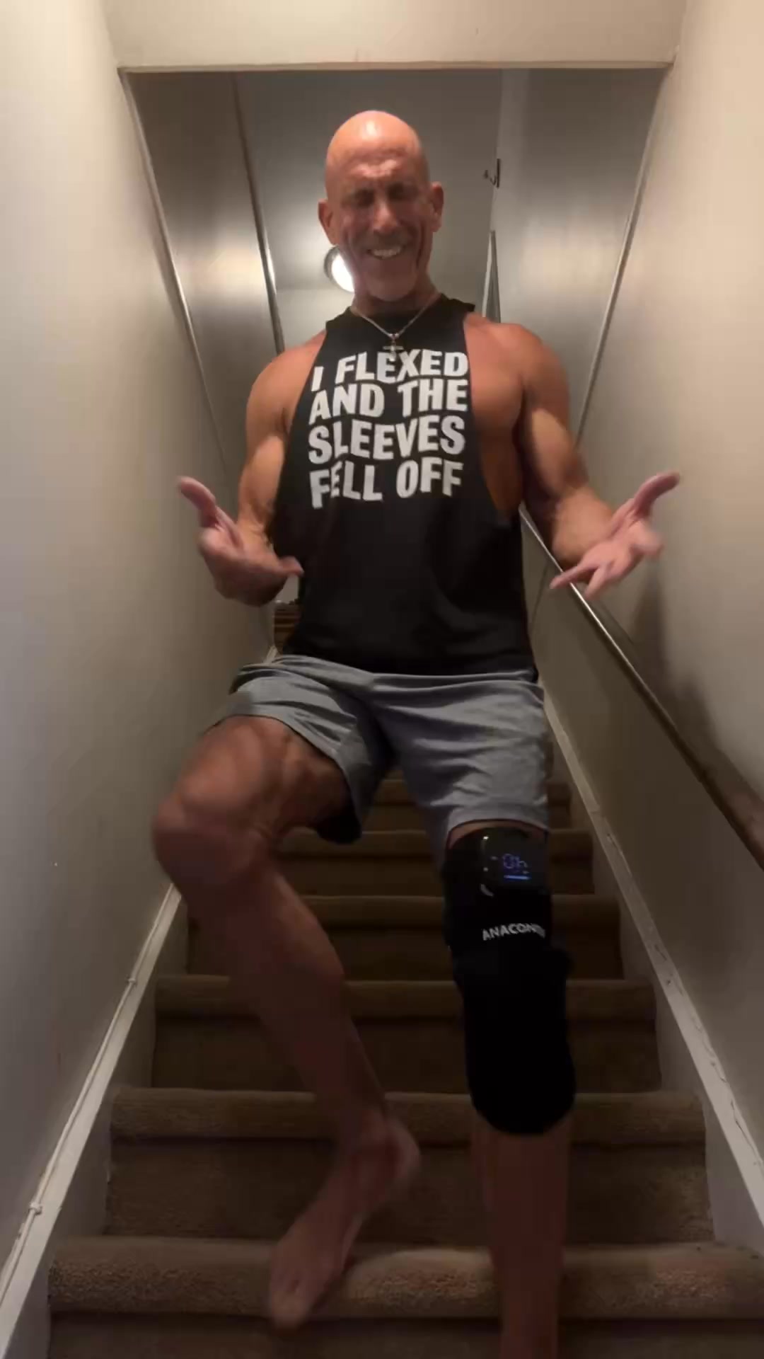 Anaconda Performance Facebook ad: Fast Relief for Stiff, Sore Knees