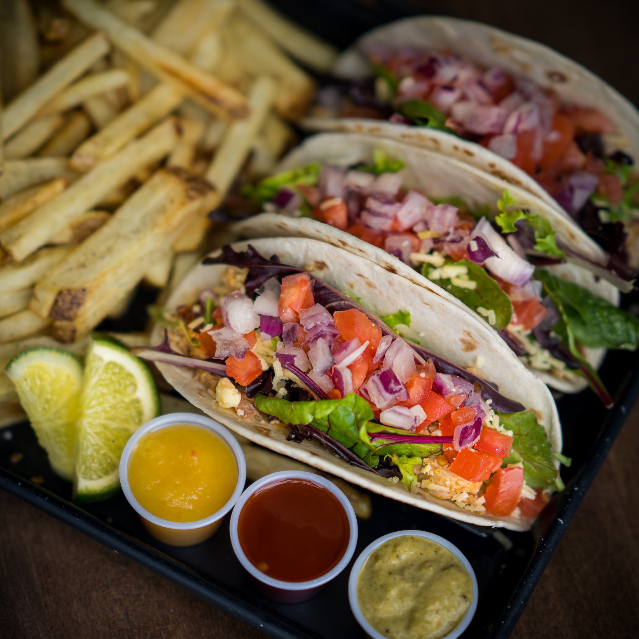 Hop Lounge Facebook ad: Looking for a delicious lunch spot in Bozeman?